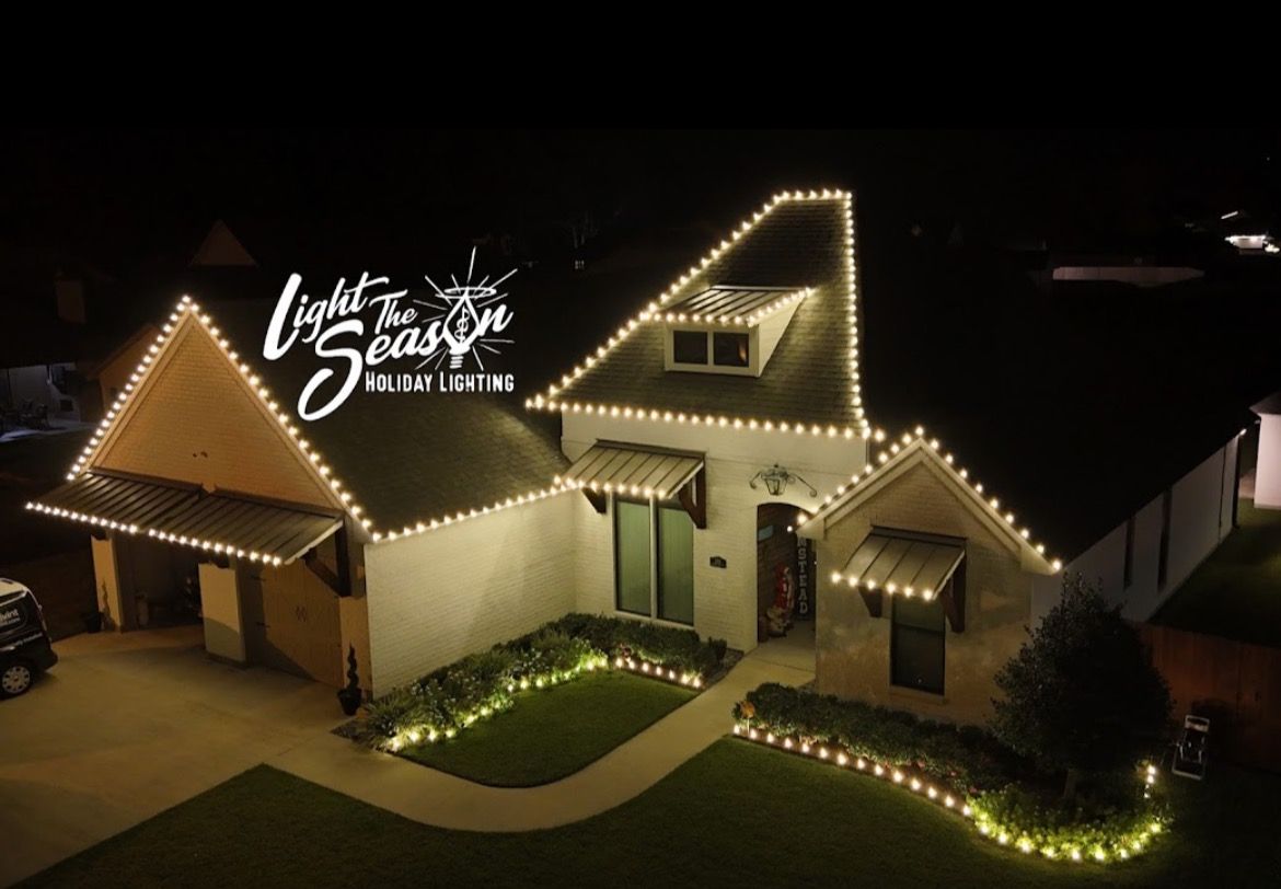 Christmas Lights Installation for Light The Season in Lafayette Parish,  LA