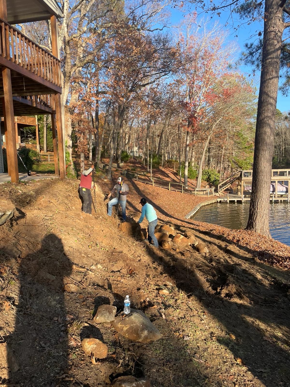 Tree Removal for Rosales Landscaping LLC in Lake Gaston, North Carolina