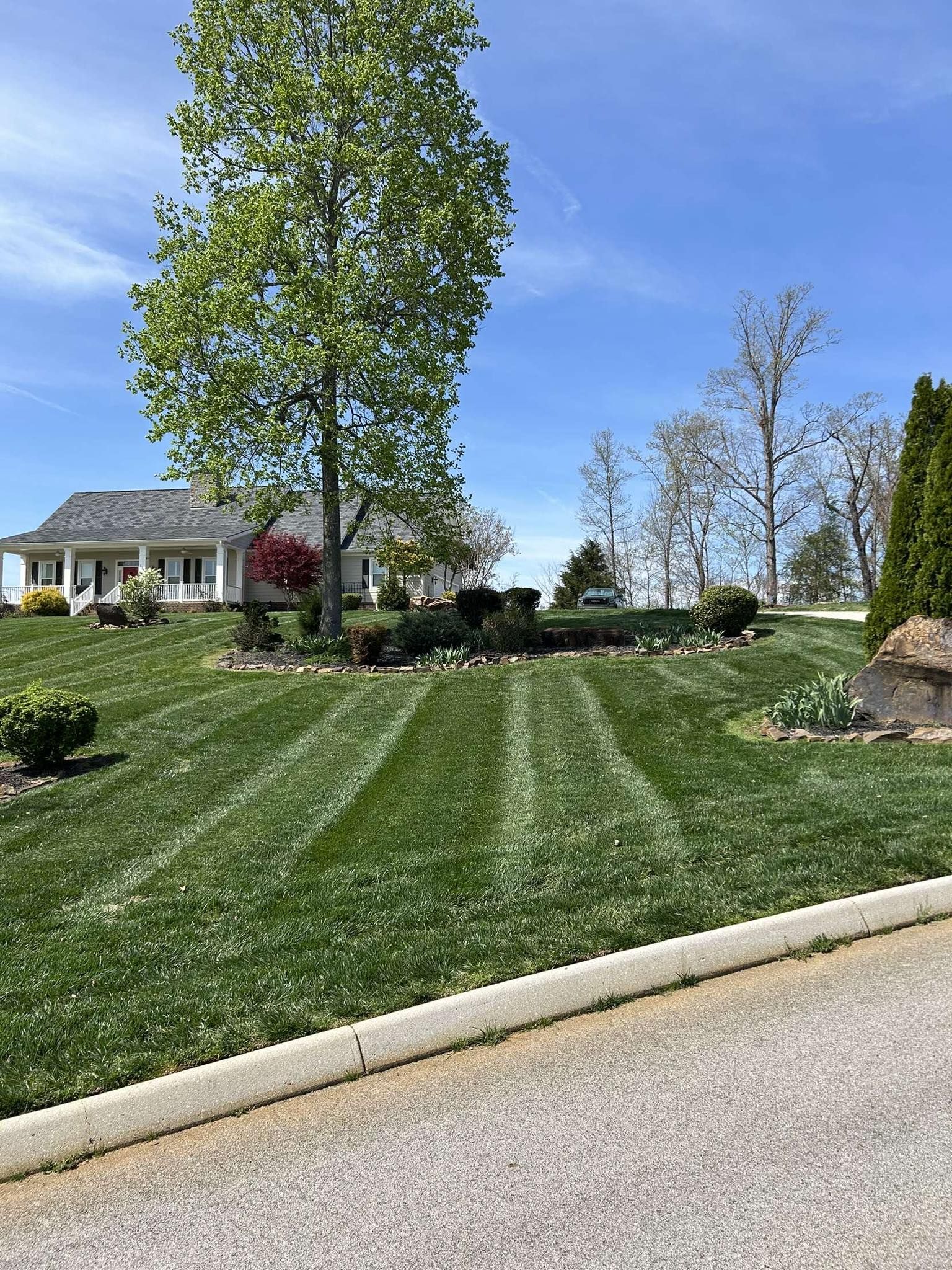  for East Premier Lawn Care in Kingston, TN