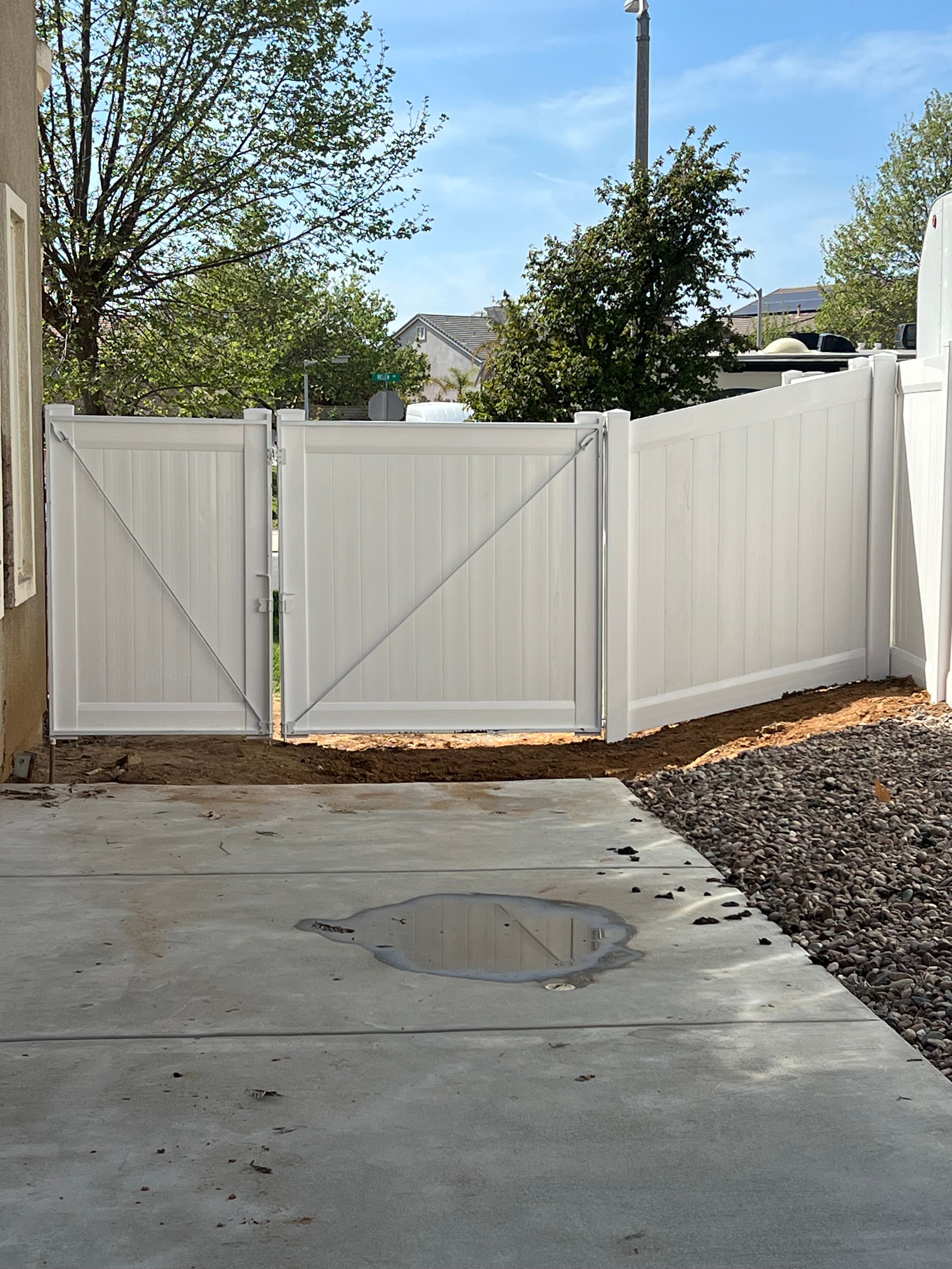  for KZ FENCE CORP in Beaumont, CA