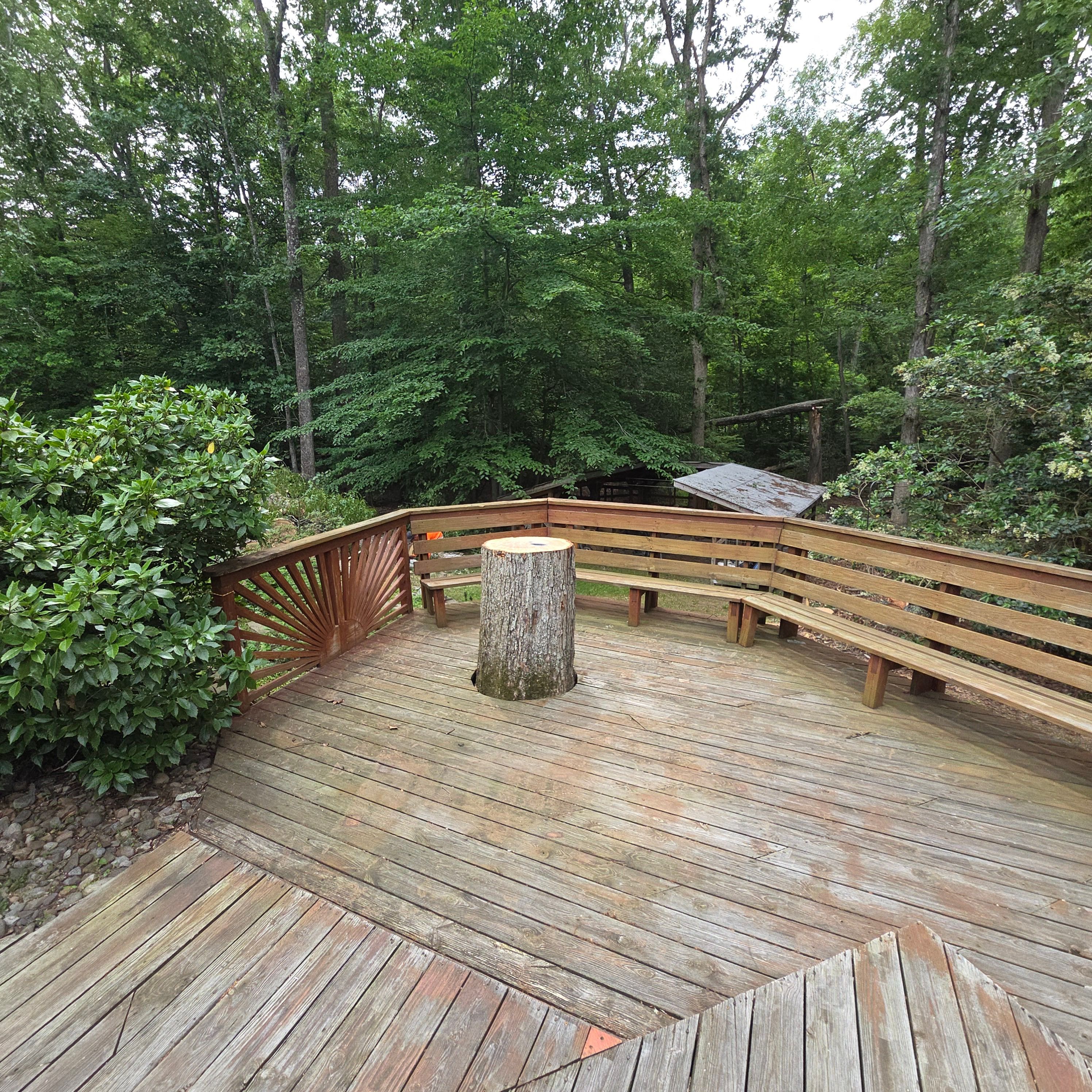  for Darbie's Tree Service in Newburg,  MD