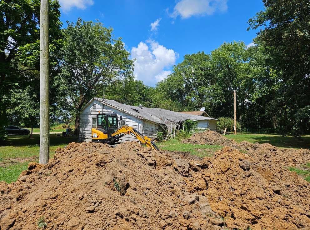  for R&C Construction/Lawn Care Services in Bertrand, MO