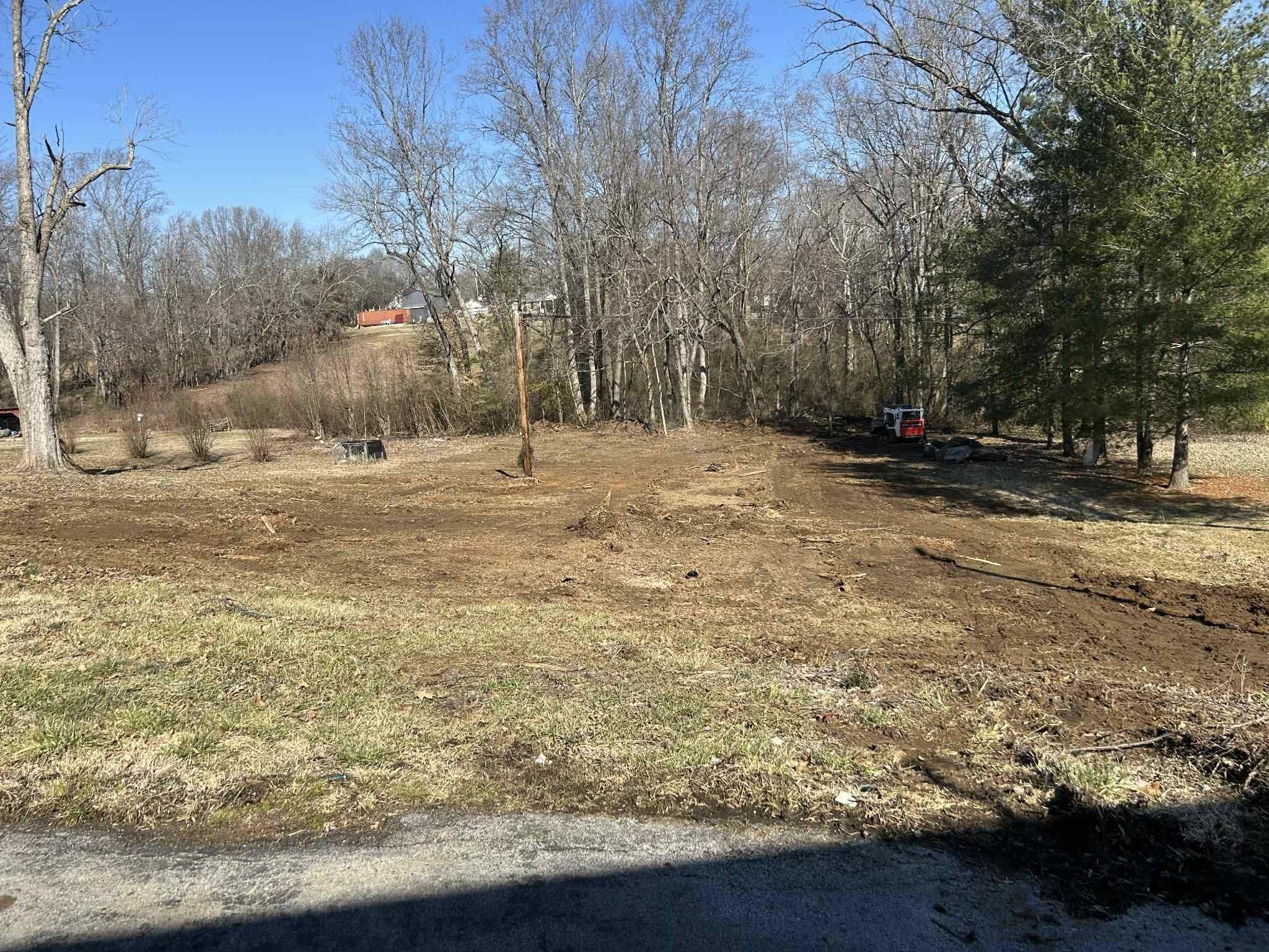  for Z's Land Management & Forestry Mulching in Smithville, TN