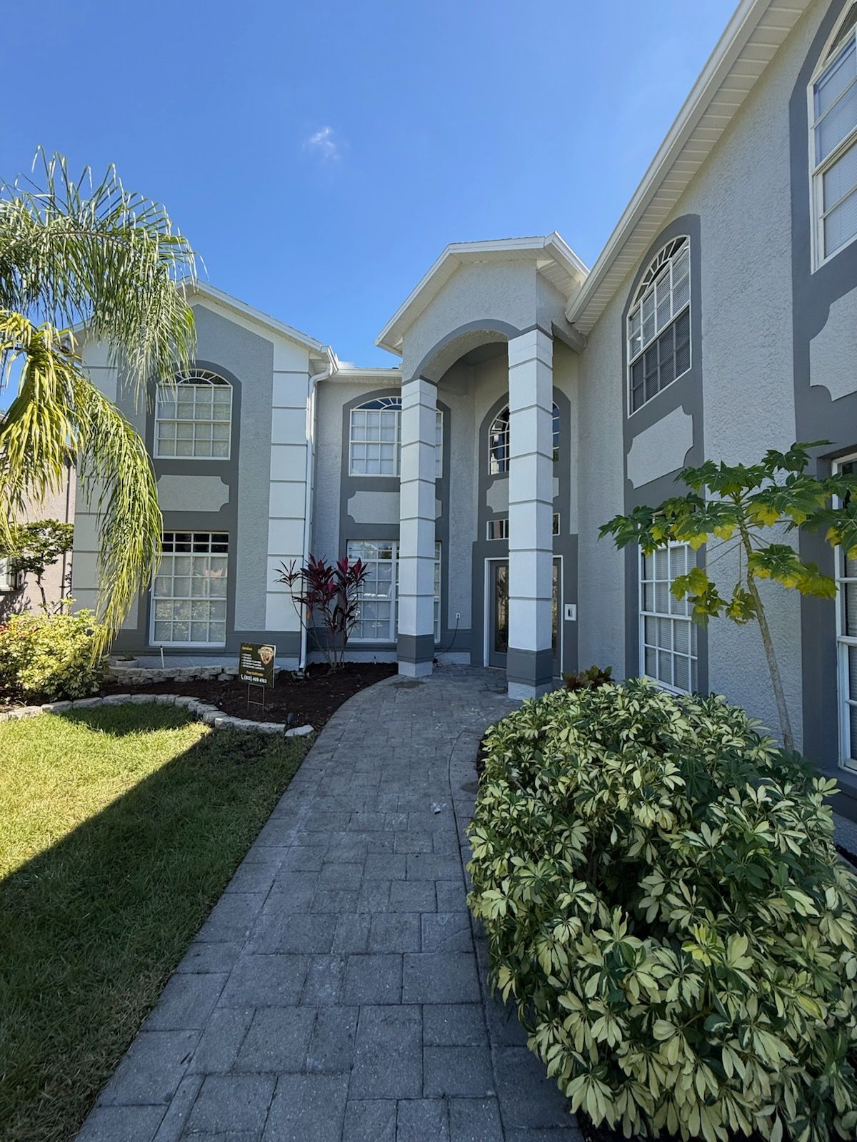  for Escorpio Painting in Tampa, FL