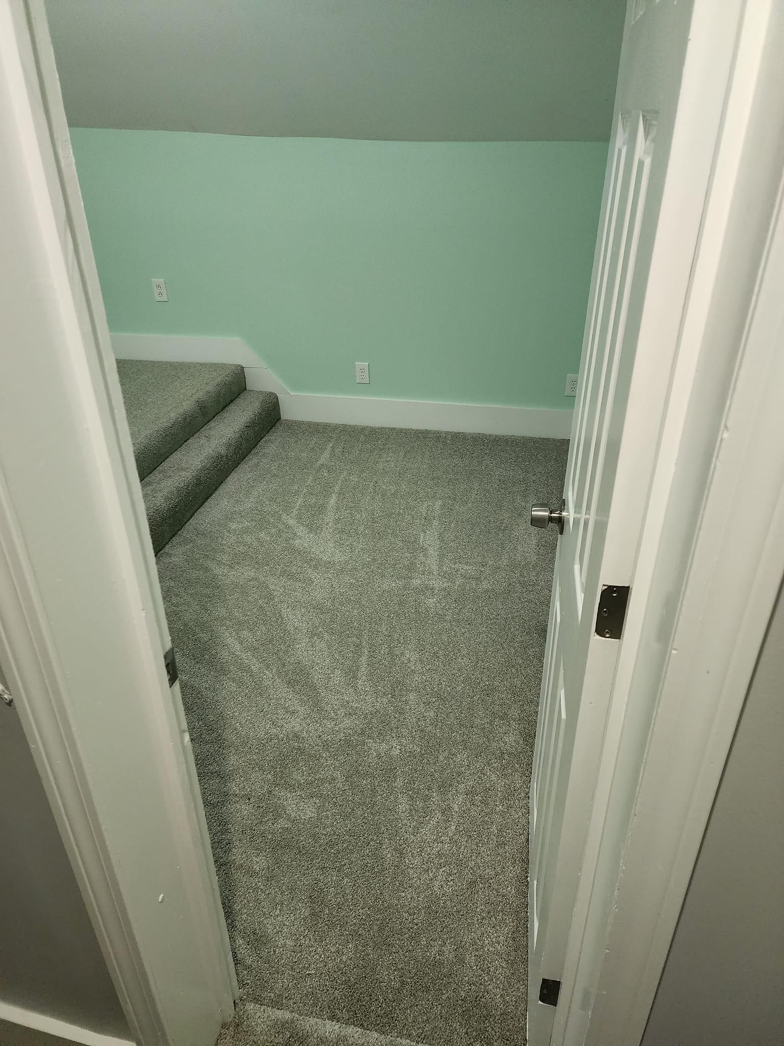  for The Hammer Man Can in Alton, NH