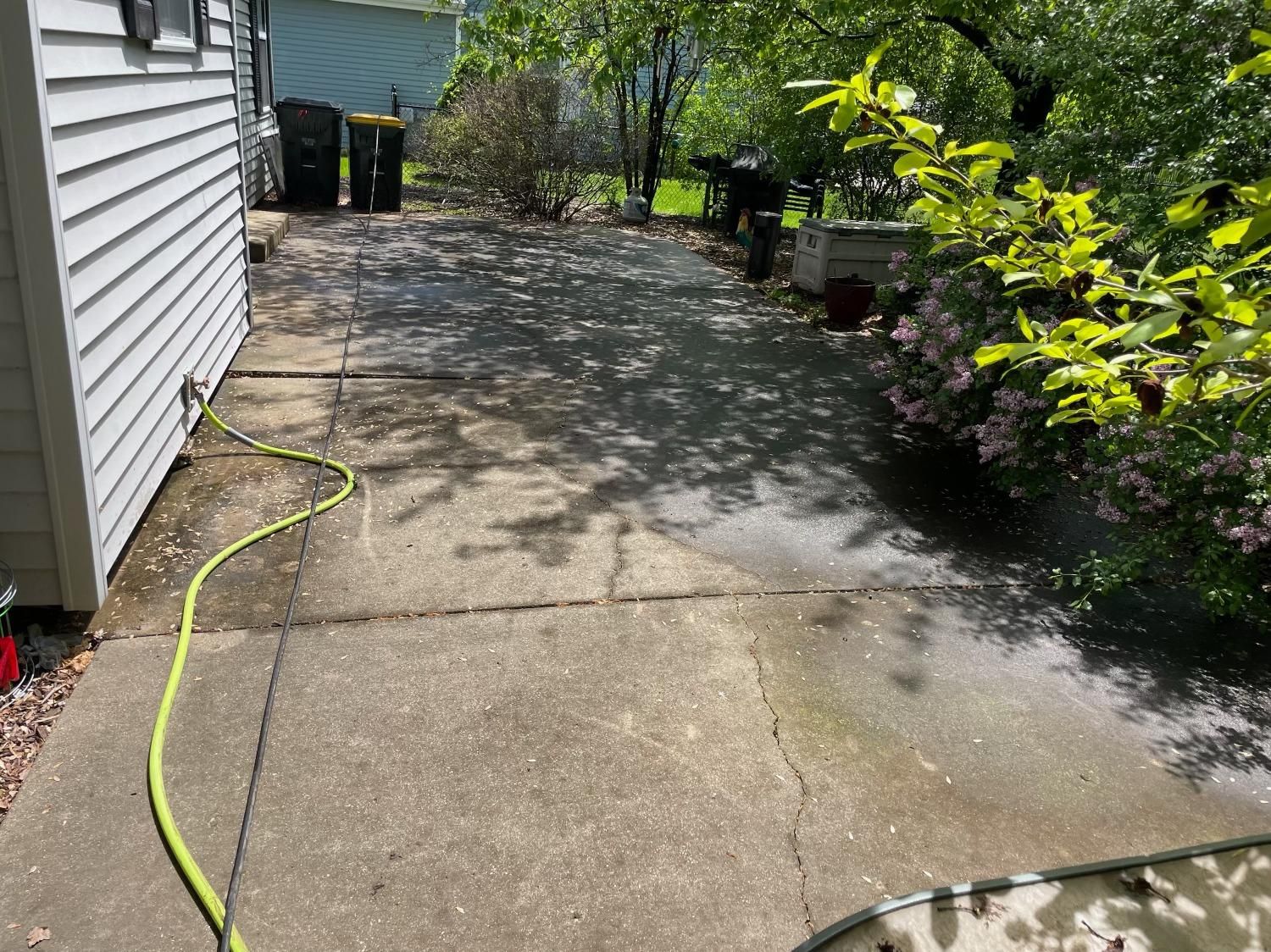 Home Softwash for J&J Power Washing and Gutter Cleaning in Sycamore, IL