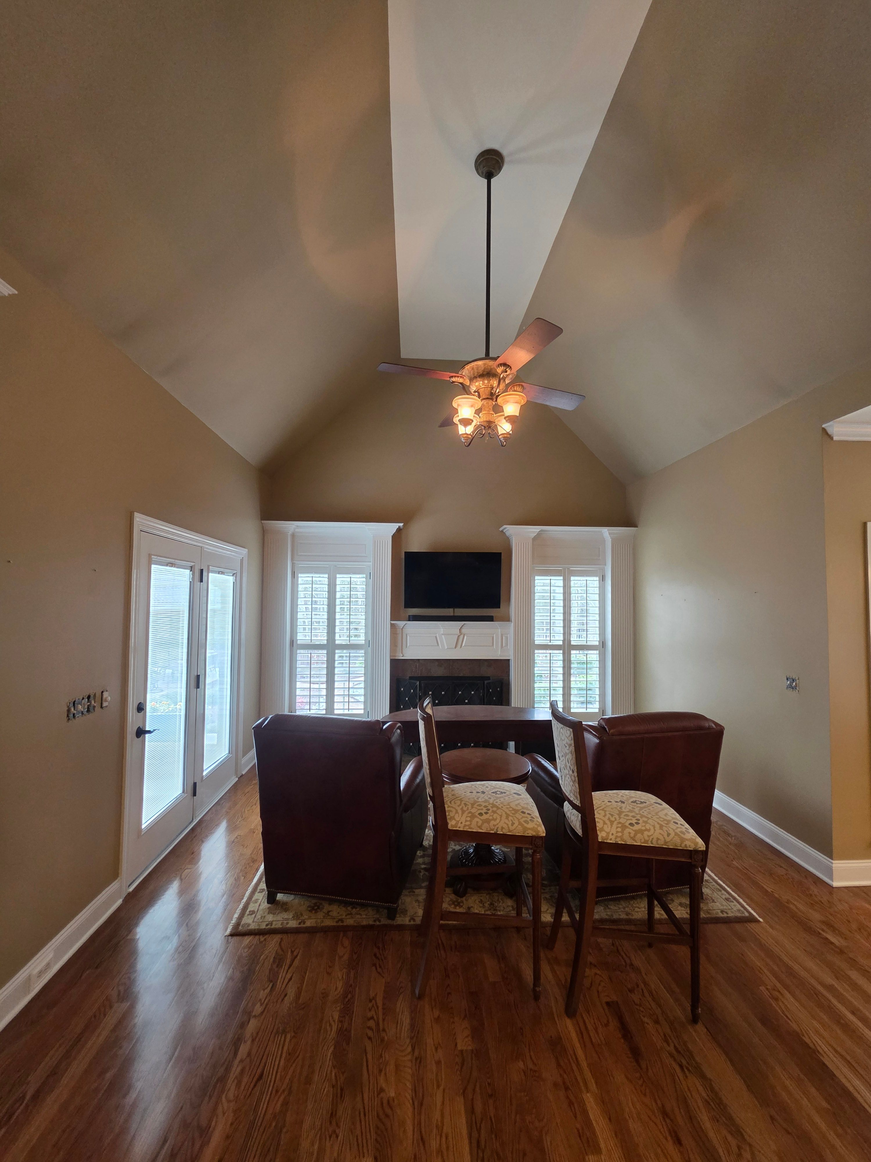  for Comptons Painting LLC in Smyrna, TN