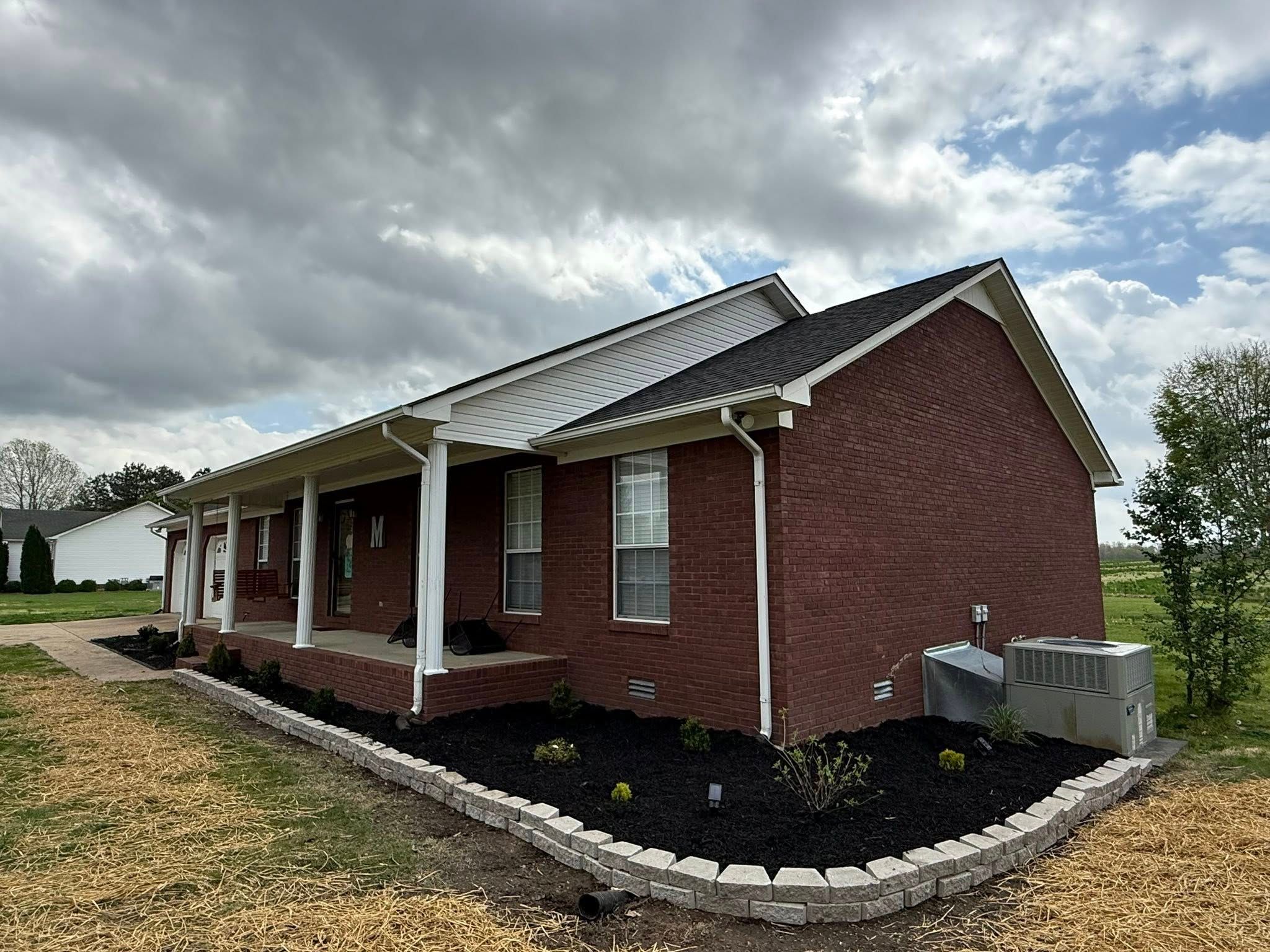  for Gonzales Lawn & Landscapes in Lawrenceburg, TN