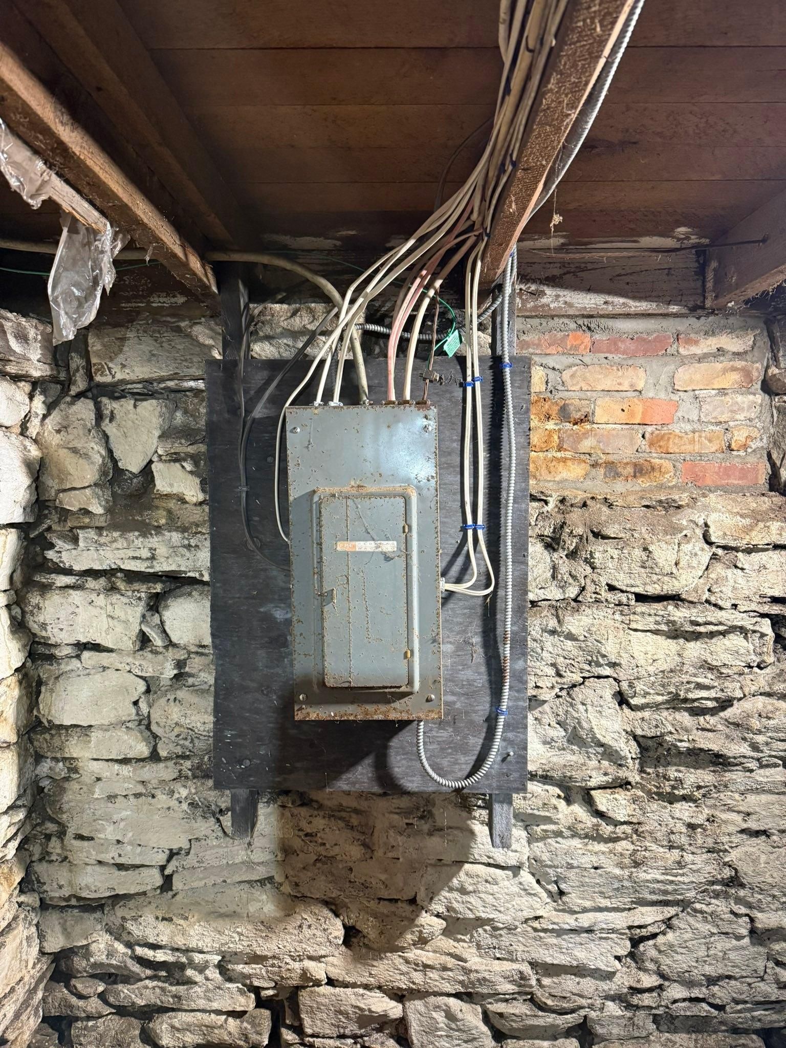  for Mainline Electric LLC in Windham County, CT