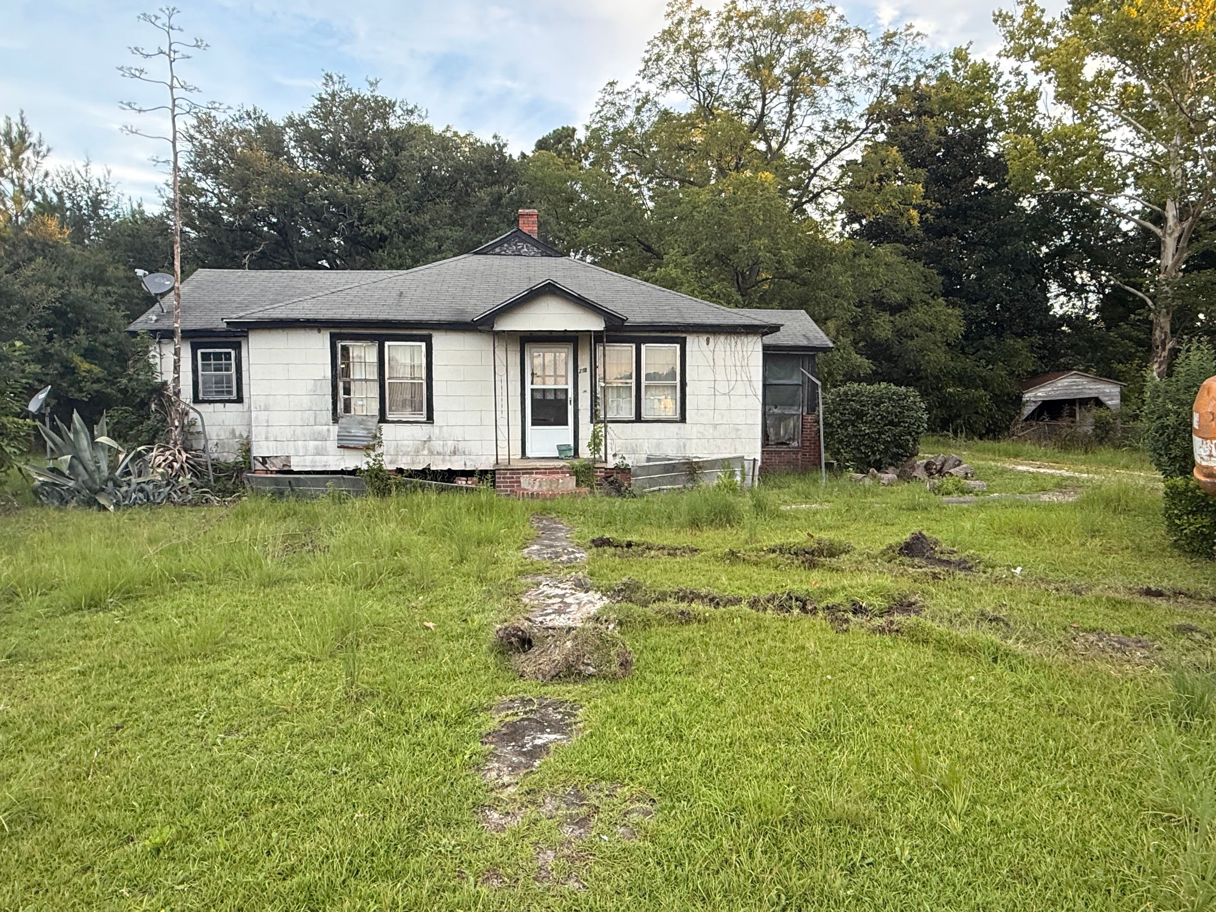 All Photos for Clean Acres in Hartsville, SC