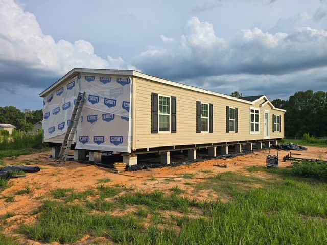  for Byrds Mobile Home Services in Polk County, FL