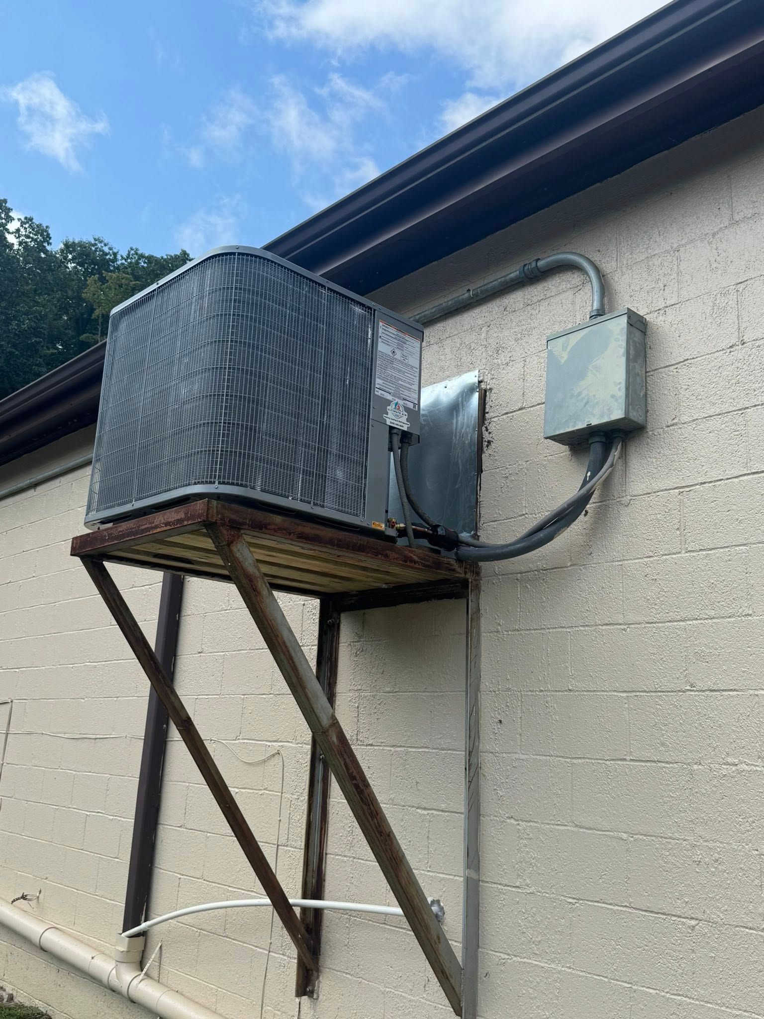  for Ultimate Air in Salyersville, KY