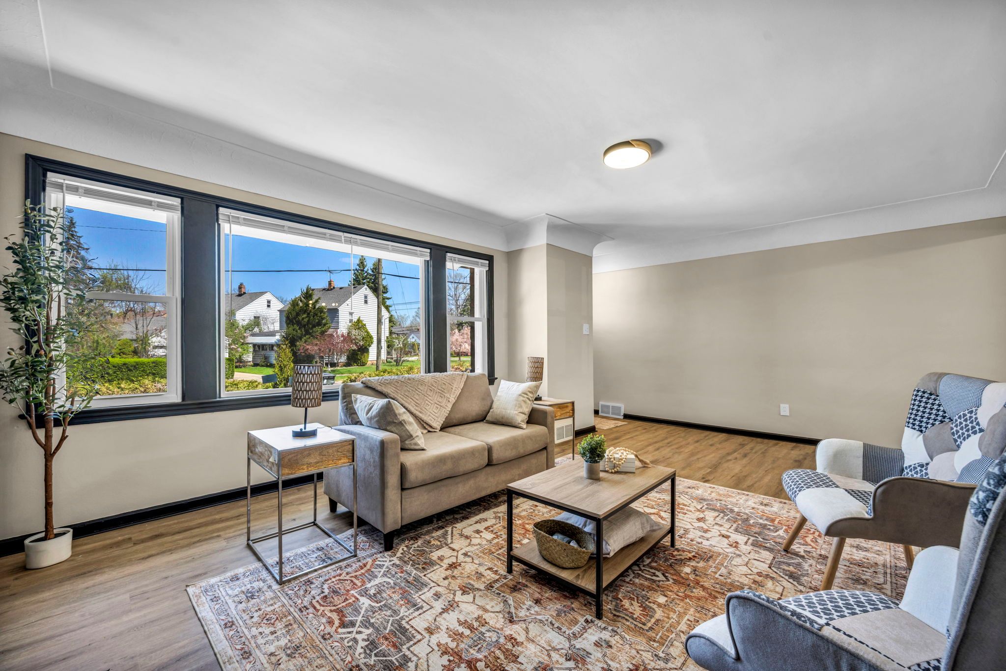  for ForeverHome RE in Cleveland, OH