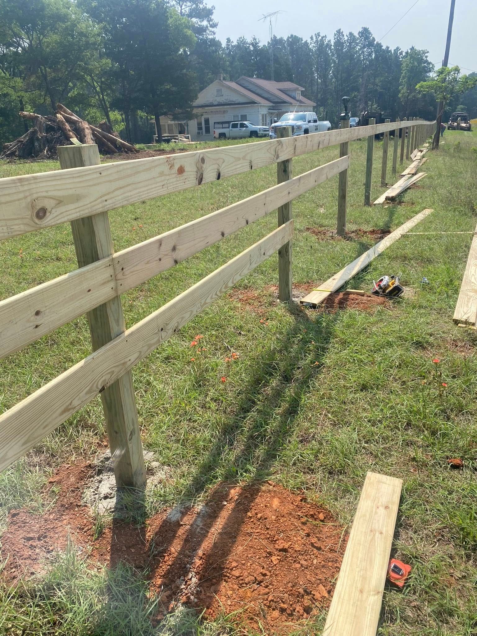 All Photos for Aguilar Fencing and Gates LLC in Longview, Texas