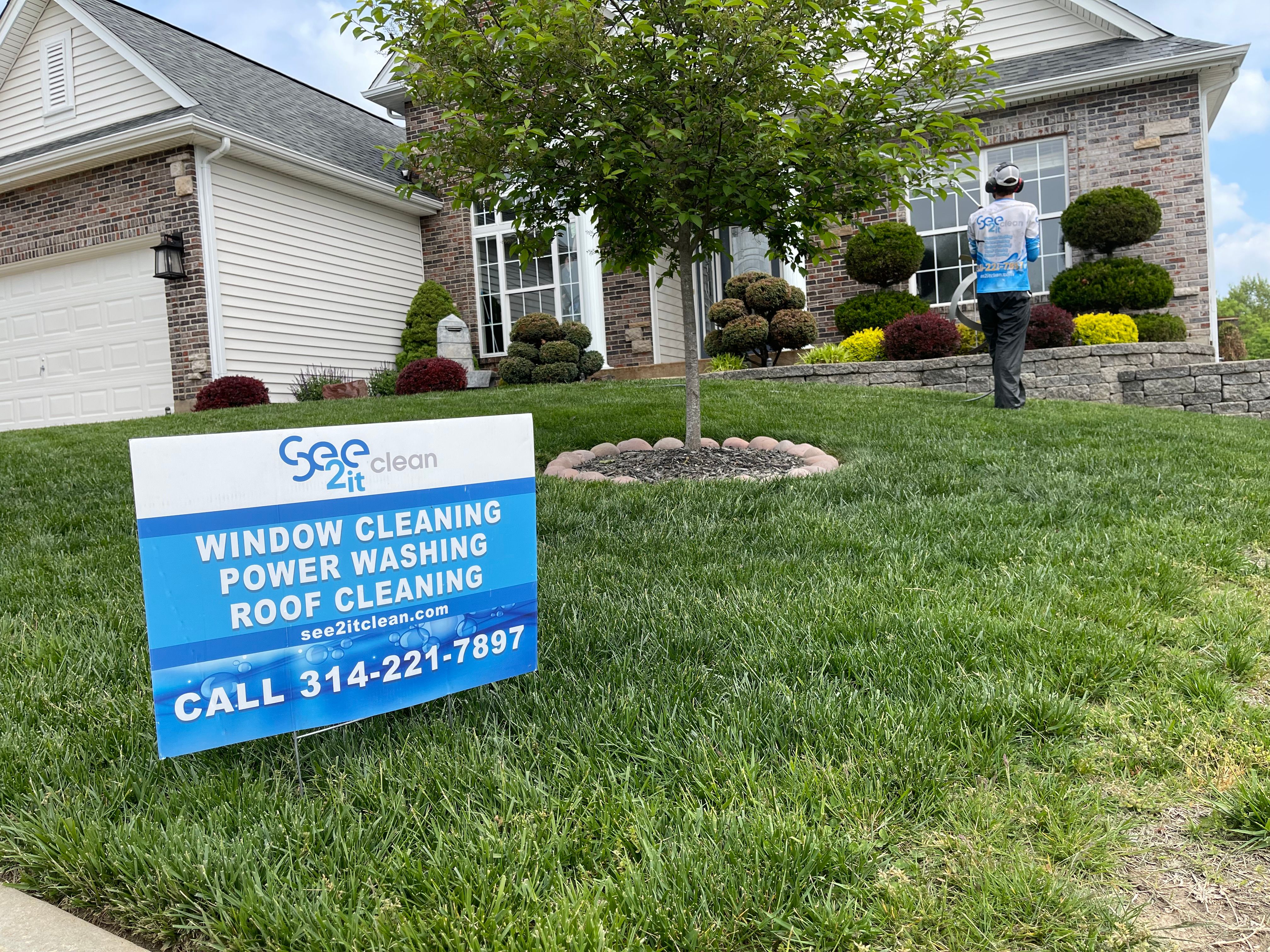  for See2it Clean in St Louis, MO