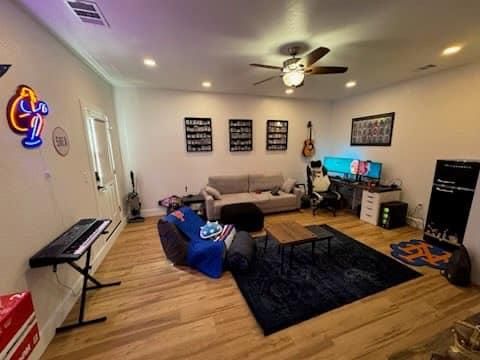  for 311 Construction, LLC in Jarrell, TX