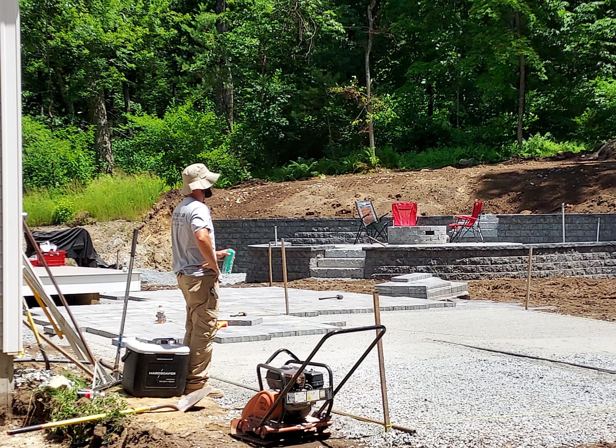 Hardscaping contractor for Set n Stone Hardscapes in Groveland, MA