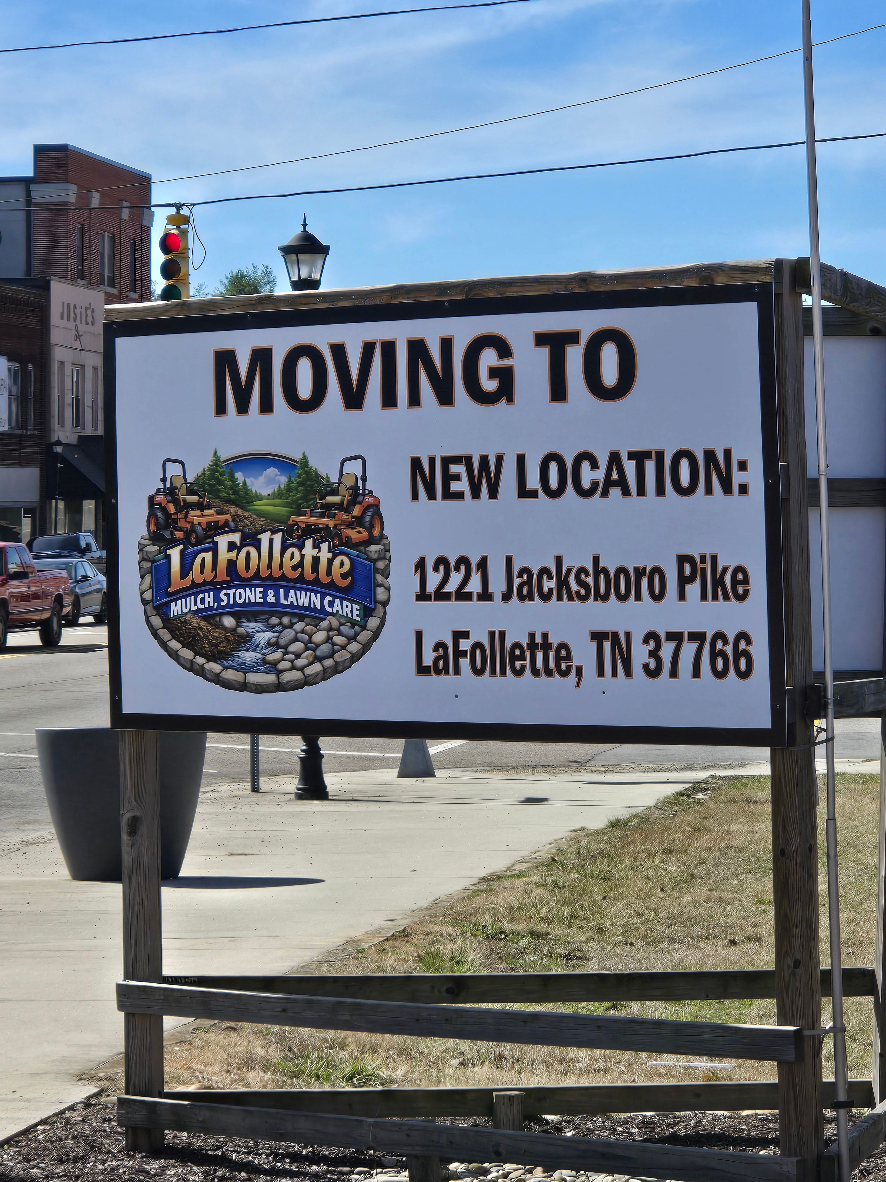  for Lafollette Mulch, Stone and Lawn Care in La Follette, TN