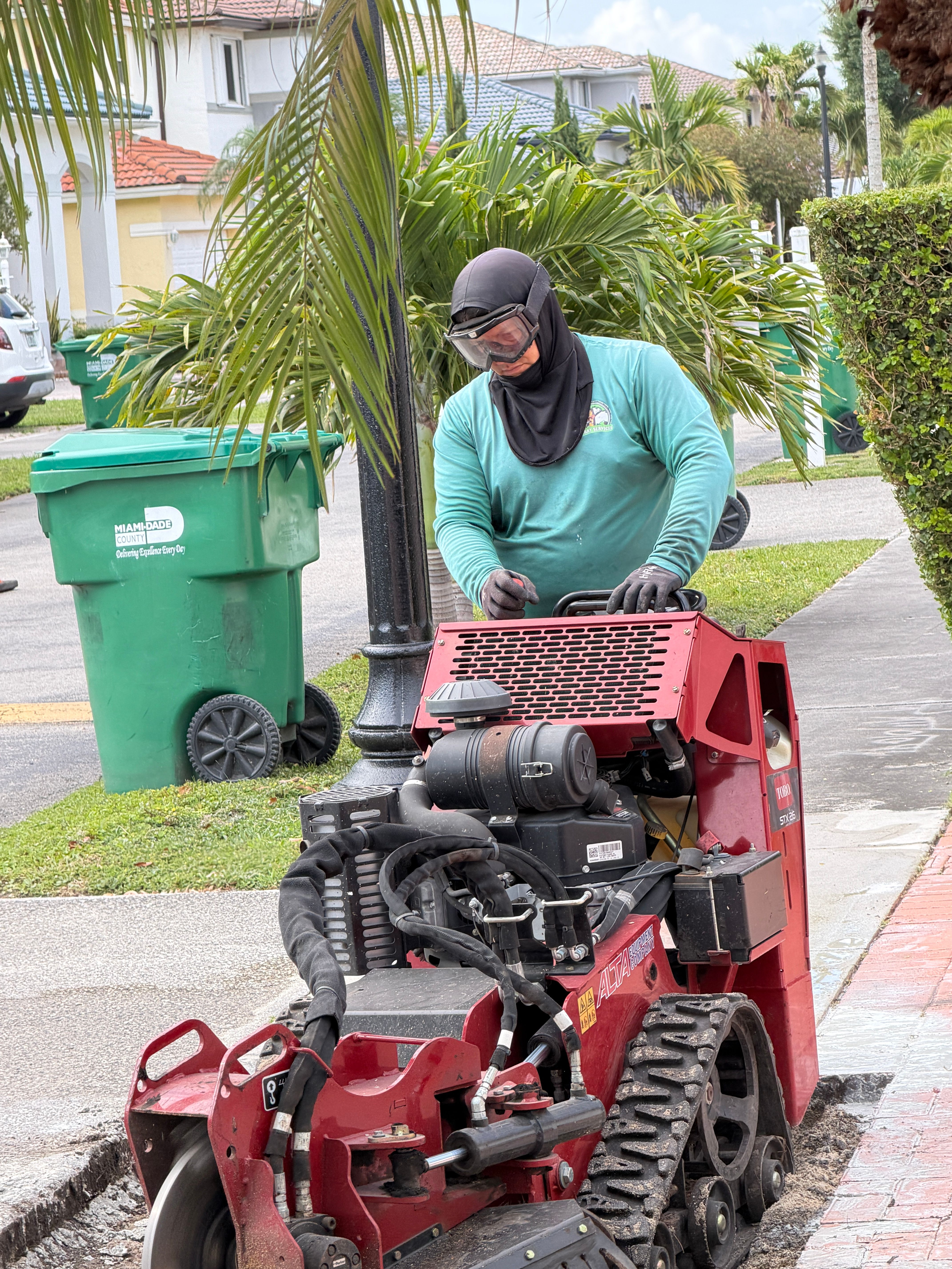  for Nurry Tree Services in Miami, FL