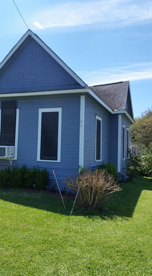 Exterior Painting for Aguilar Paint & Construction in El Campo, TX