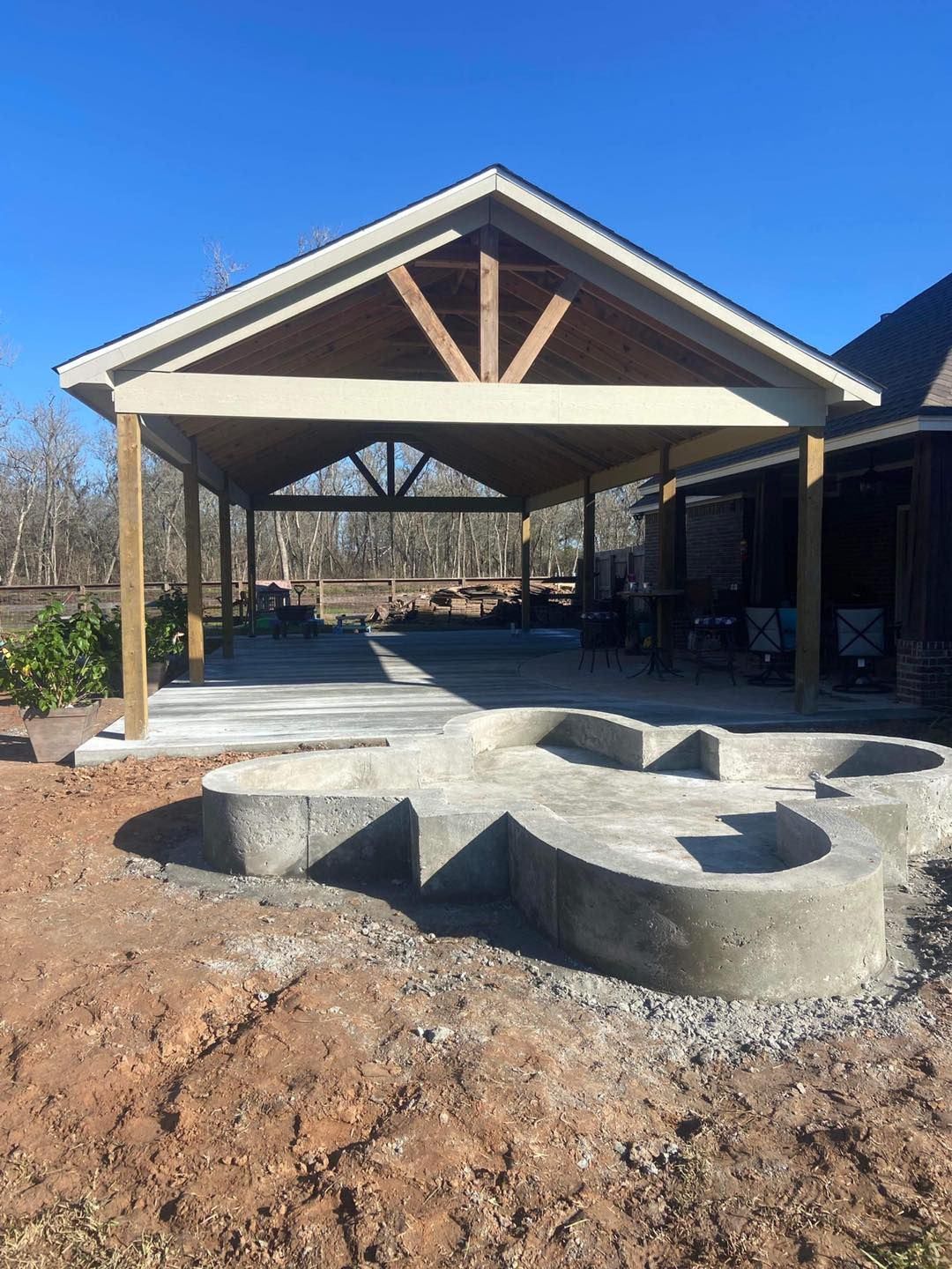  for Elite Construction in Rosharon, TX