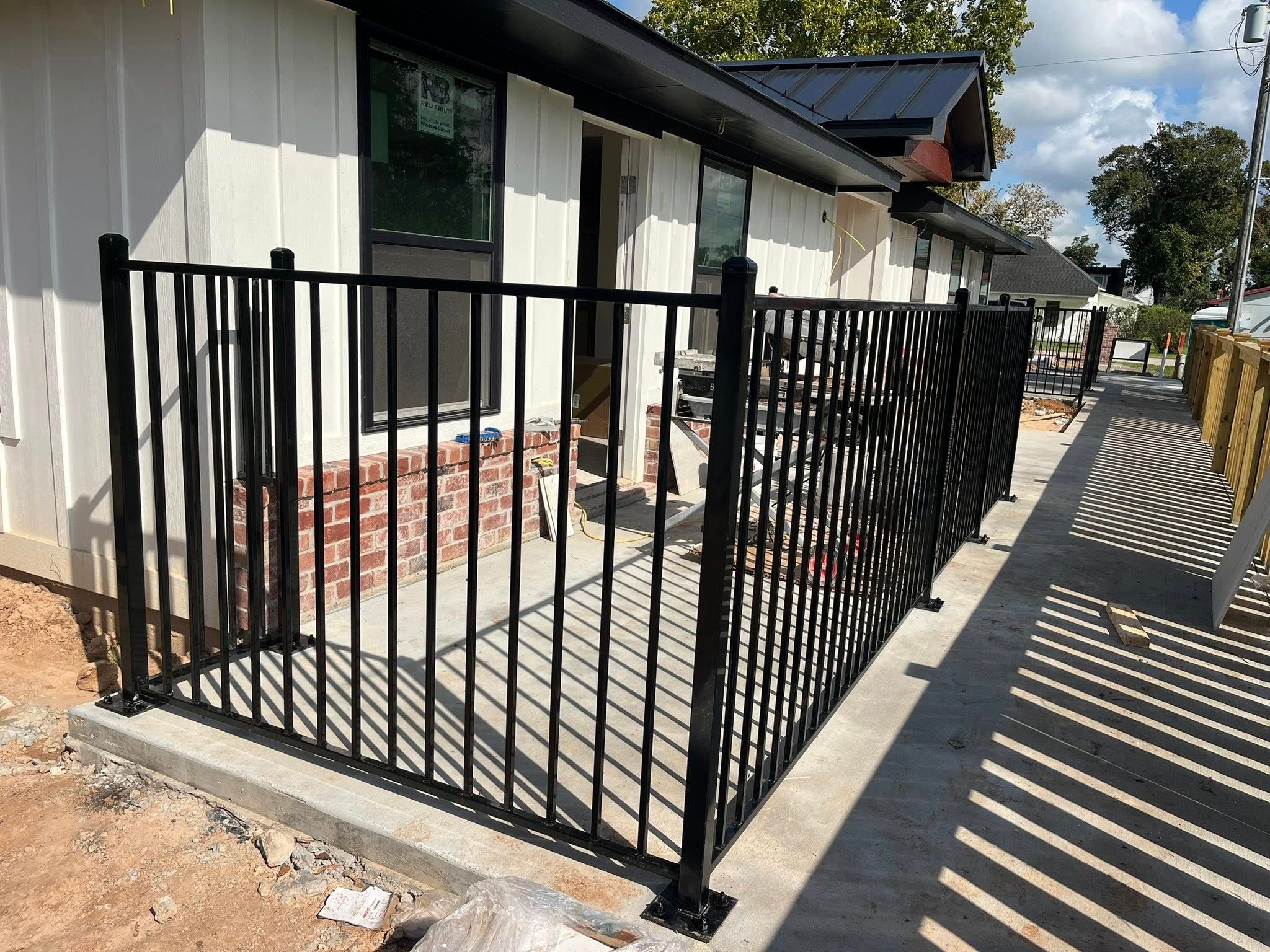  for Aly Fence in Angleton, TX