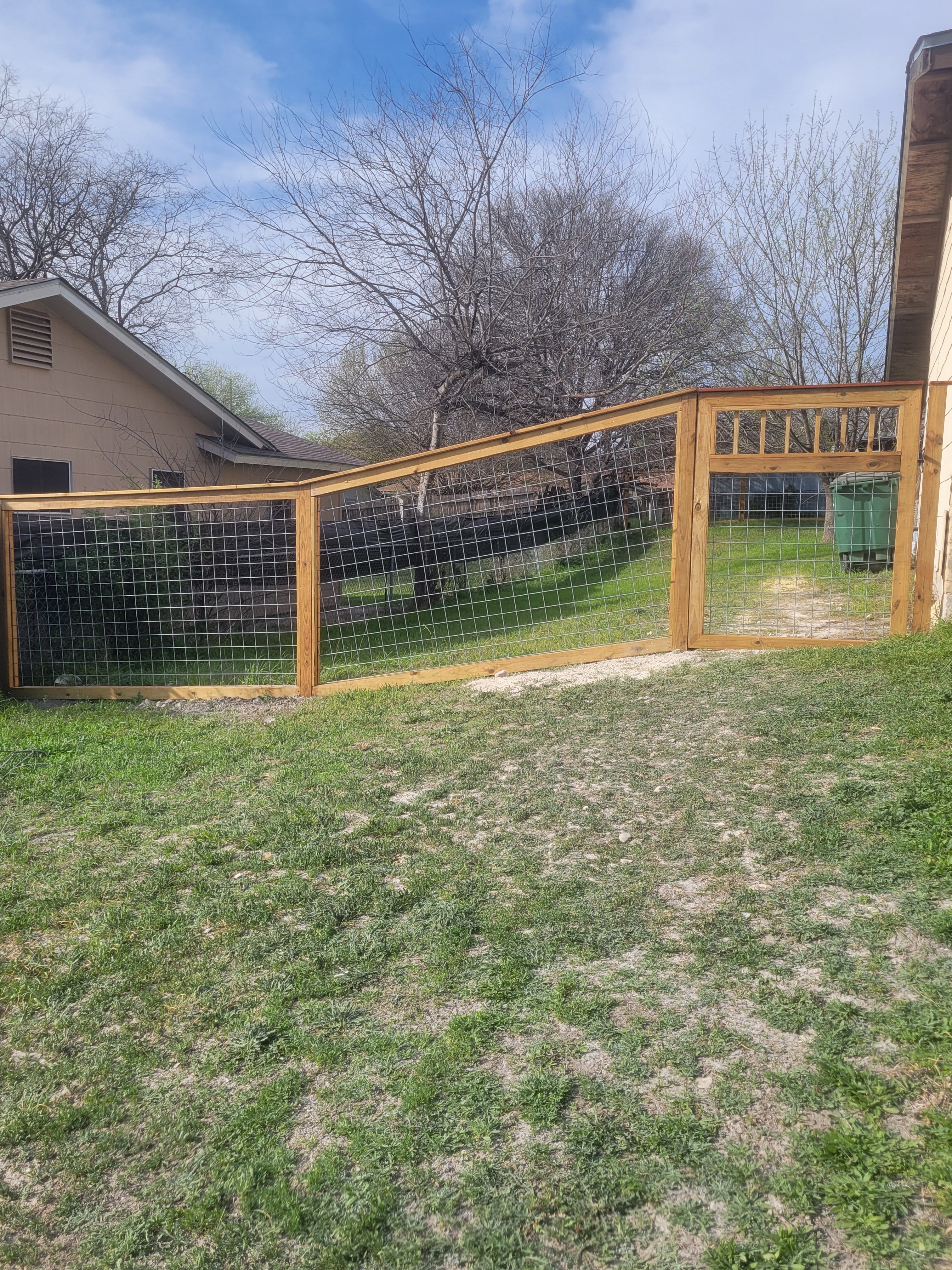  for GAMEZ FENCE in San Antonio, TX