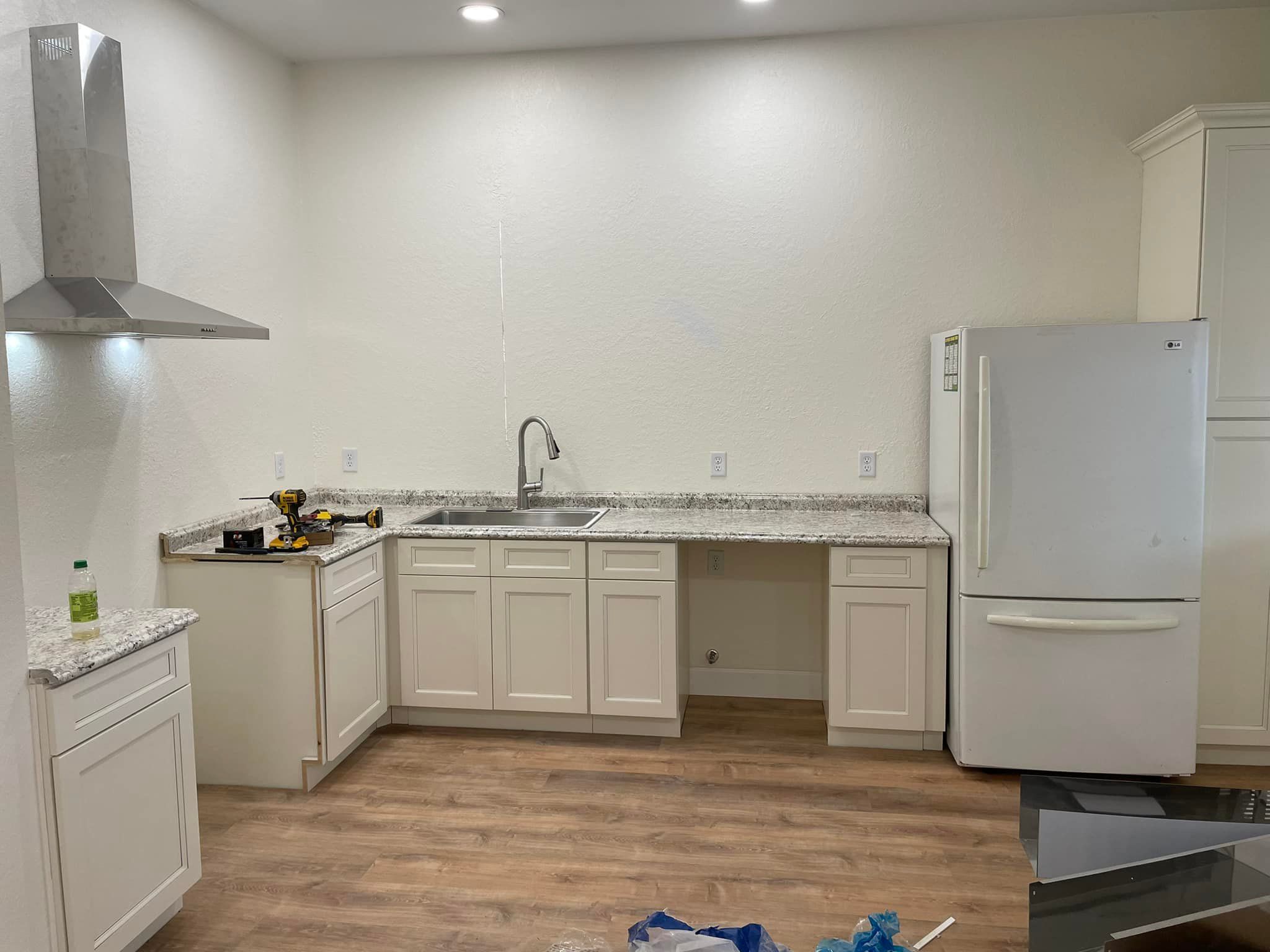 All Photos for CR Renovations & Maintenance in Bell, FL