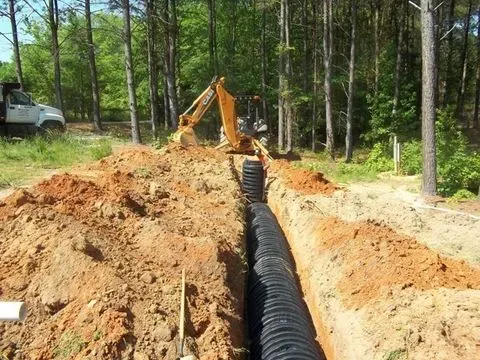  for Dynamik Land Services LLC in Okeechobee, FL