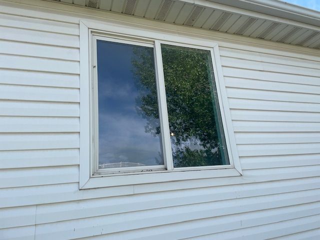  for Vivid Windows in Centerville, UT