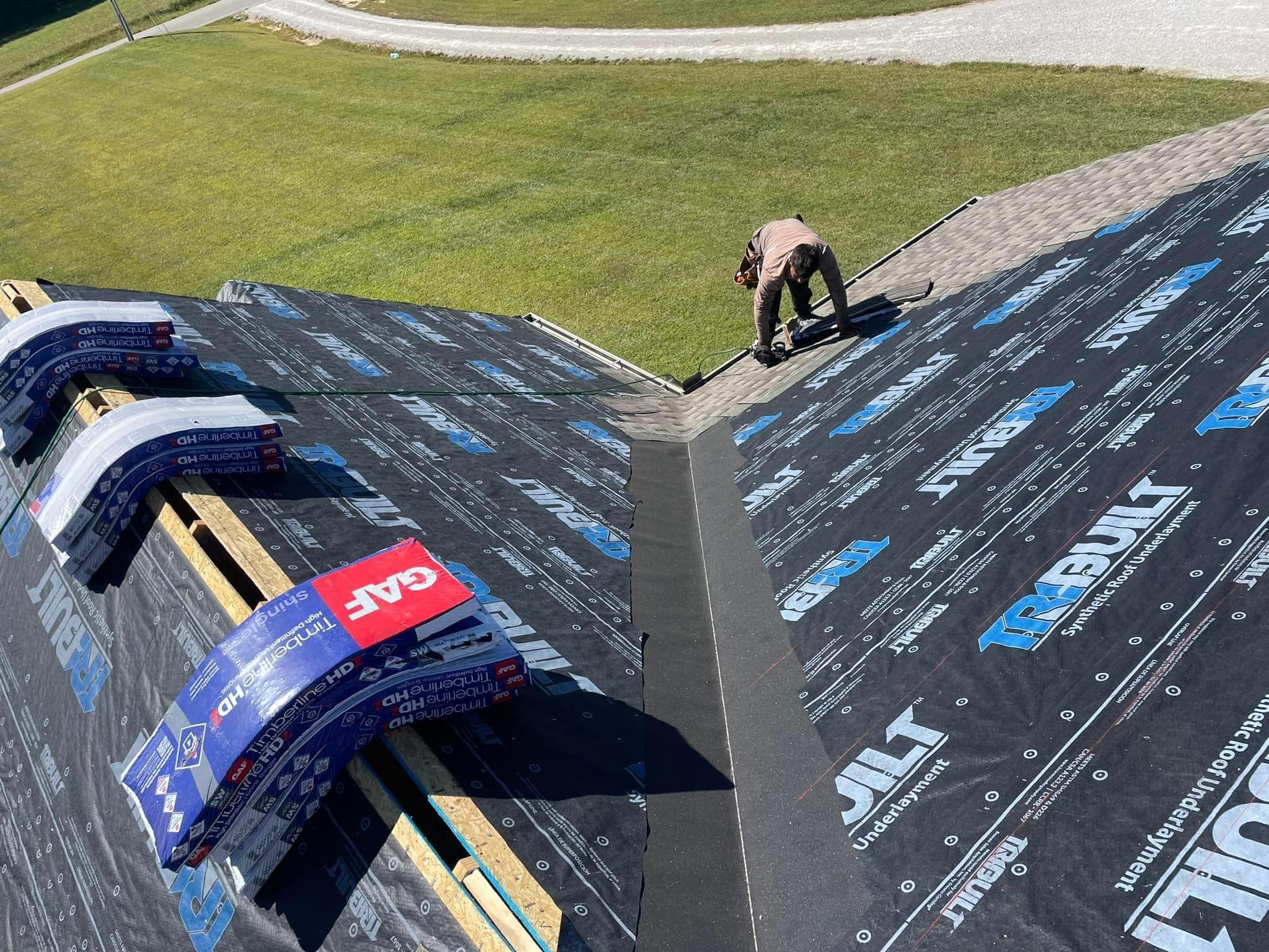 All Photos for Paul’s Roofing and Exteriors in Sparta, TN