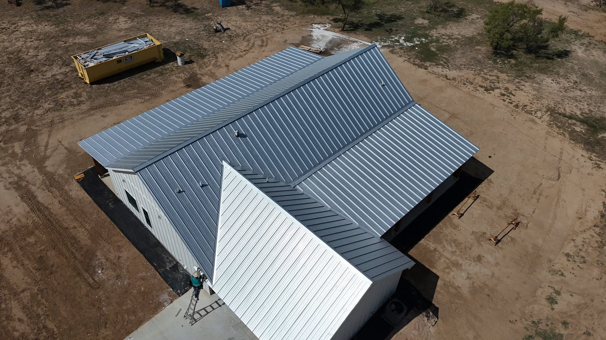 Metal roofs  for Barcenas Roofing & Remodeling in San Saba, TX