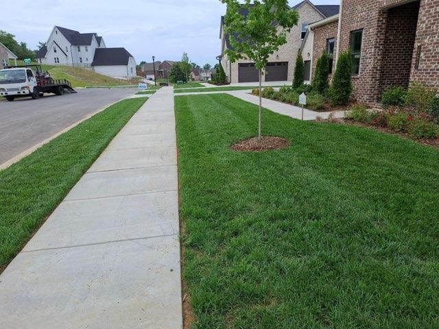  for Pro Lawn and Landscape in White Bluff, TN