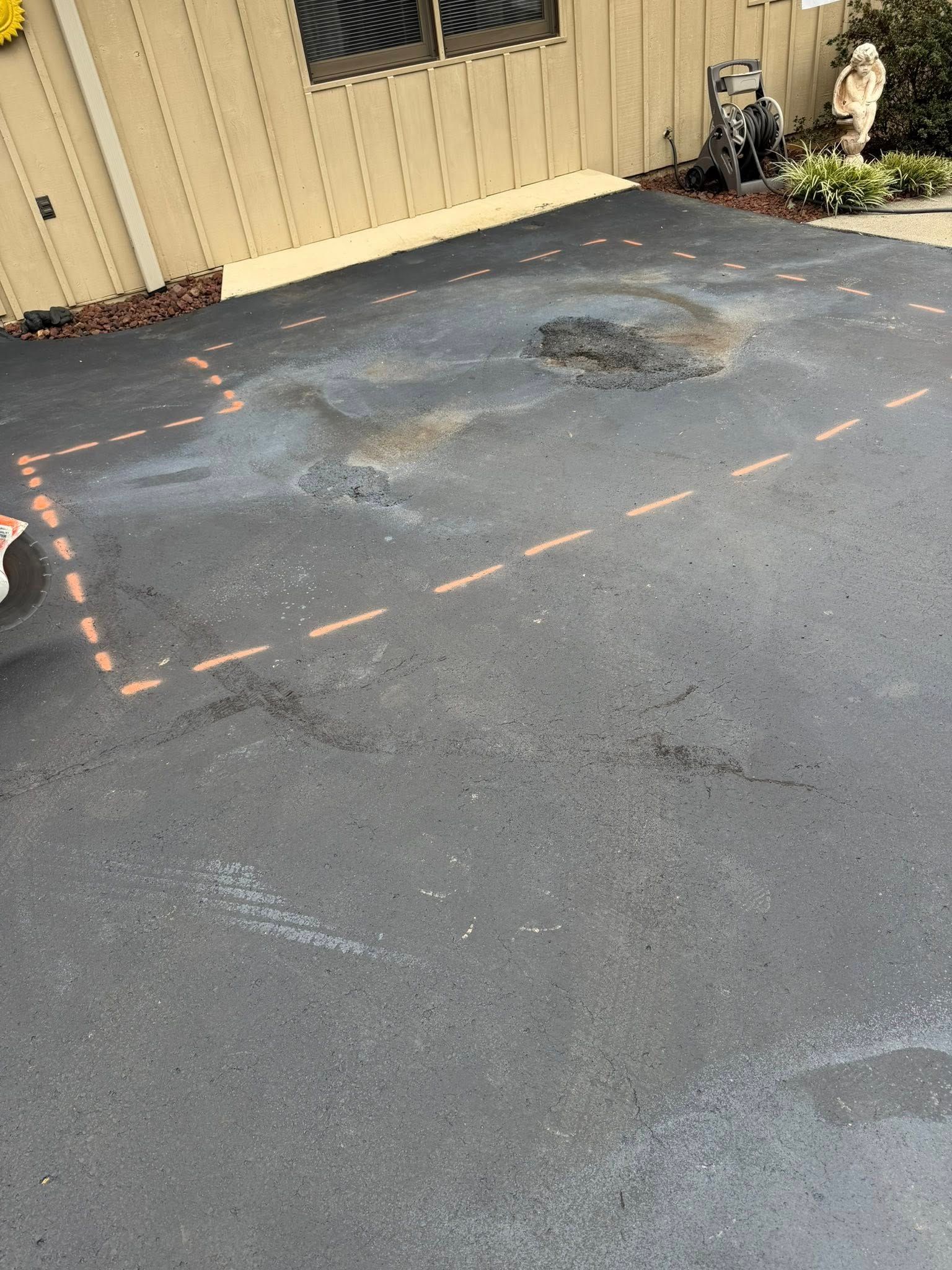  for Gus’s Paving and Sealcoating in Lynchburg, VA