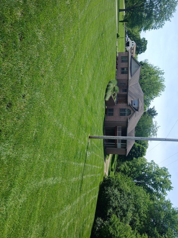  for Combs Lawncare in Trenton, OH