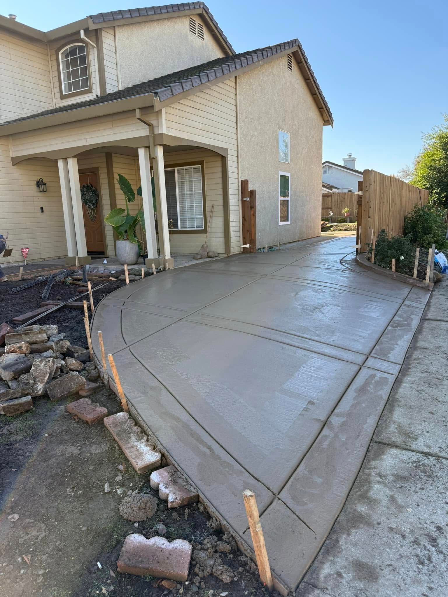  for Four Seasons Concrete in Gardena, CA