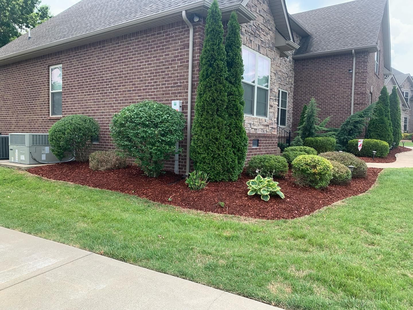  for The Right Price Right Choice Lawn Care Services in Murfreesboro, TN