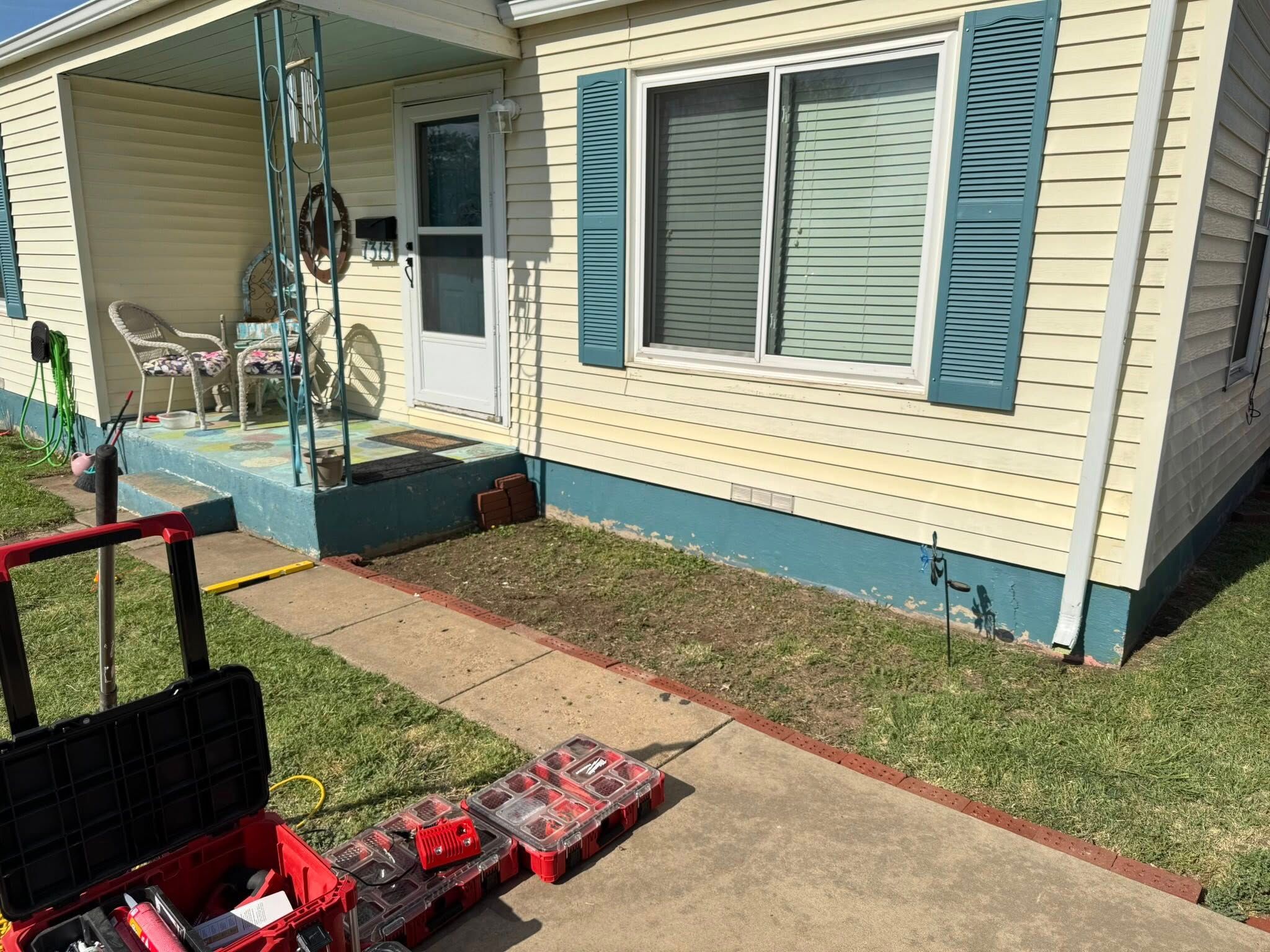  for Straight Edge Siding, Fencing & Decks in Pampa, TX