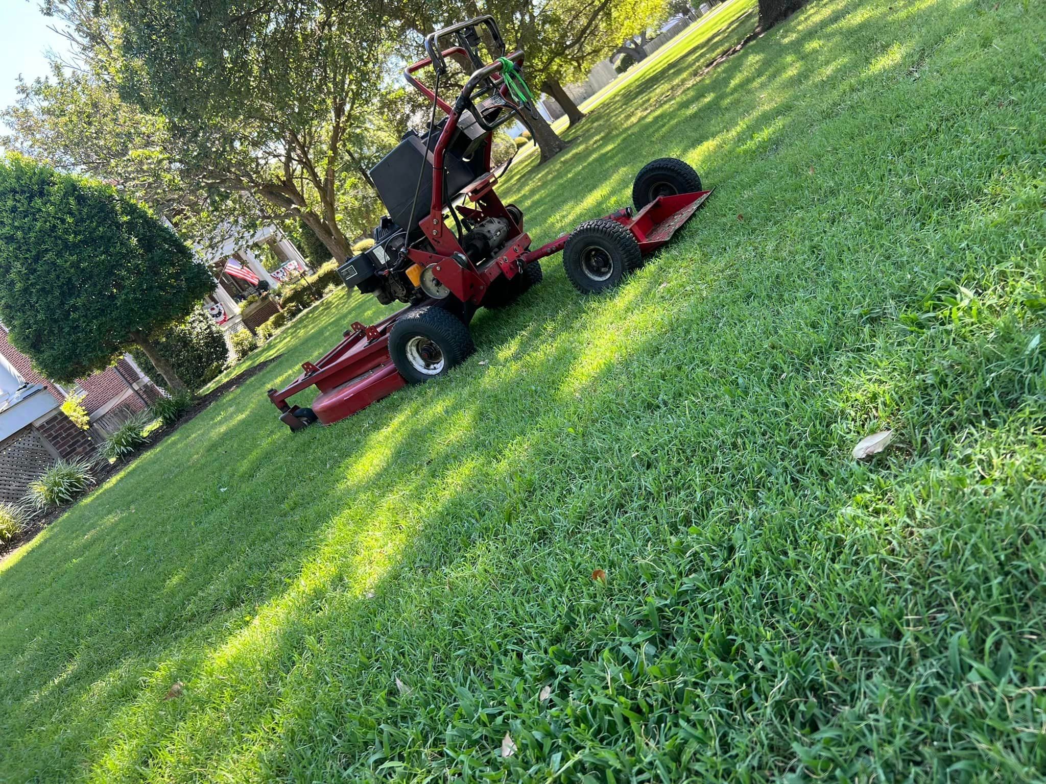 Lawn Care for Eddie’s Lawn Care in Chesapeake, VA