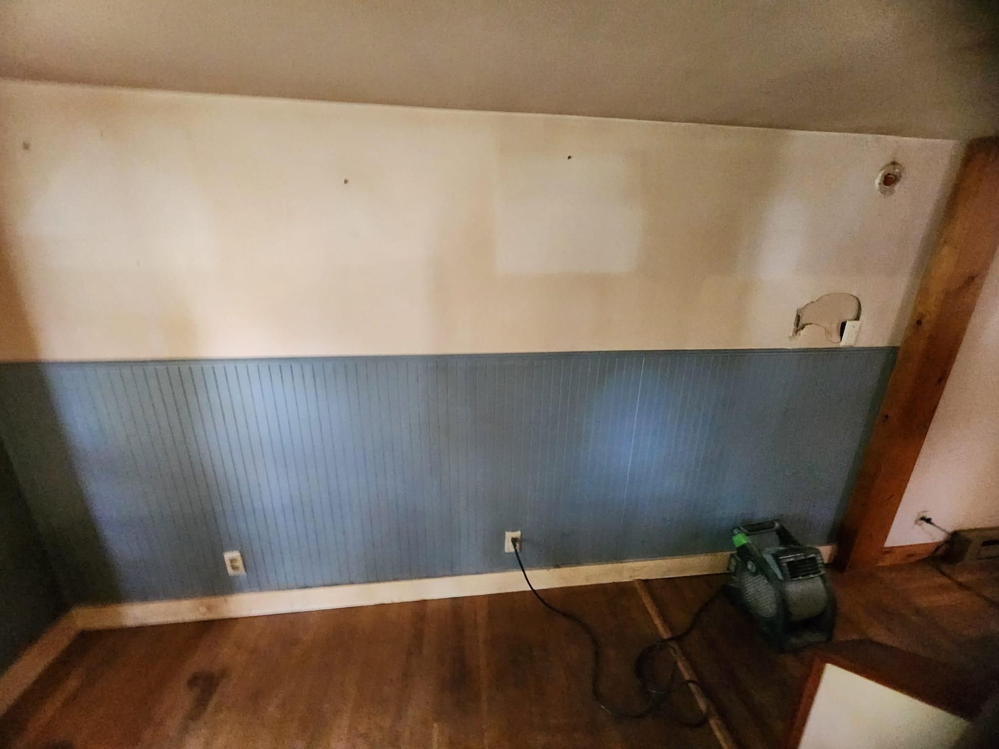  for The Hammer Man Can in Alton, NH