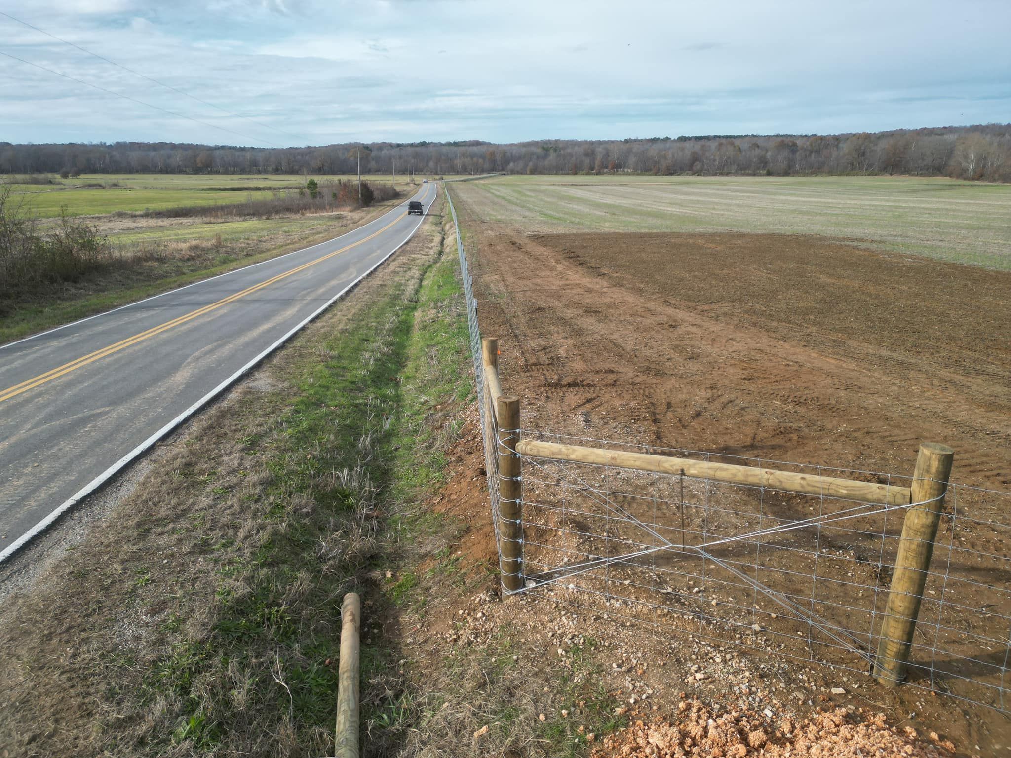  for Mill Creek Fencing&Landscaping in Lavinia, TN