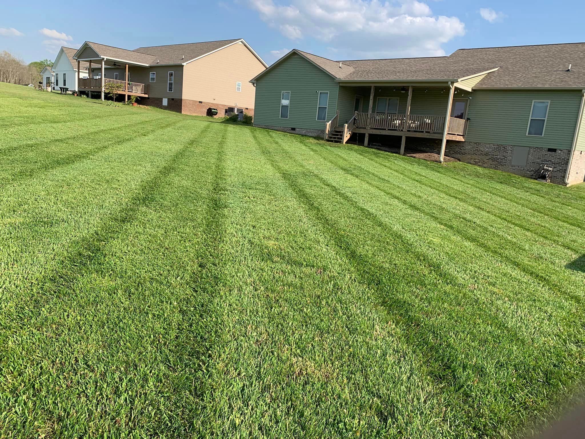 All Photos for Fenix Lawn Care in Cookeville, TN