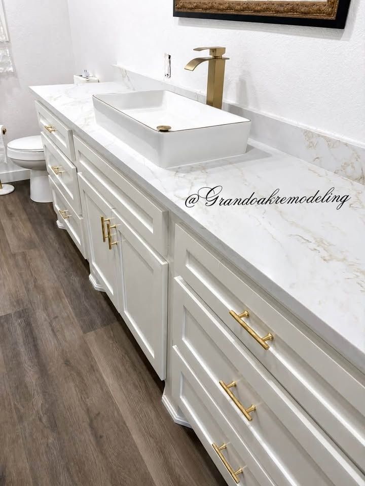  for GrandOak Remodeling LLC in Schulenburg, TX