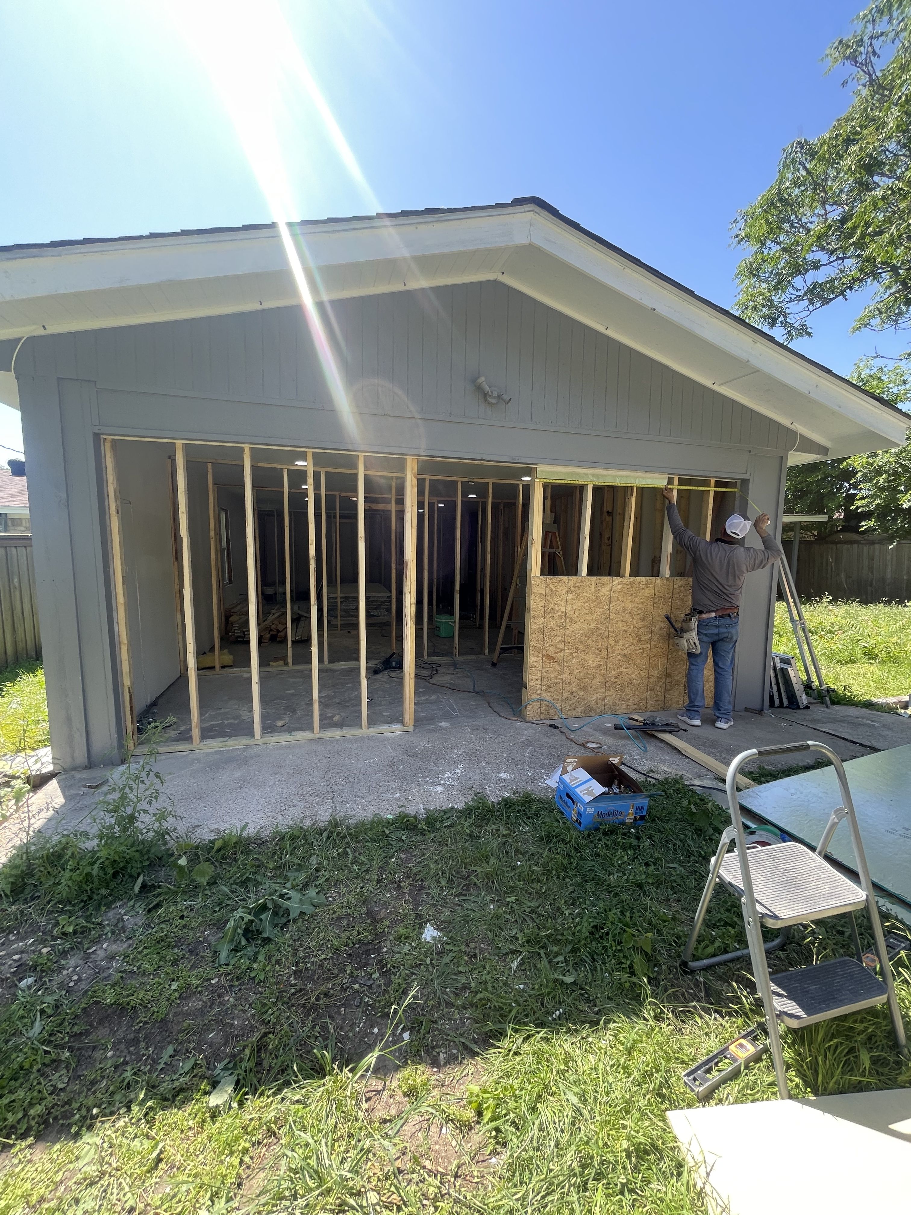  for Living Stream Renovations LLC in Dallas, TX