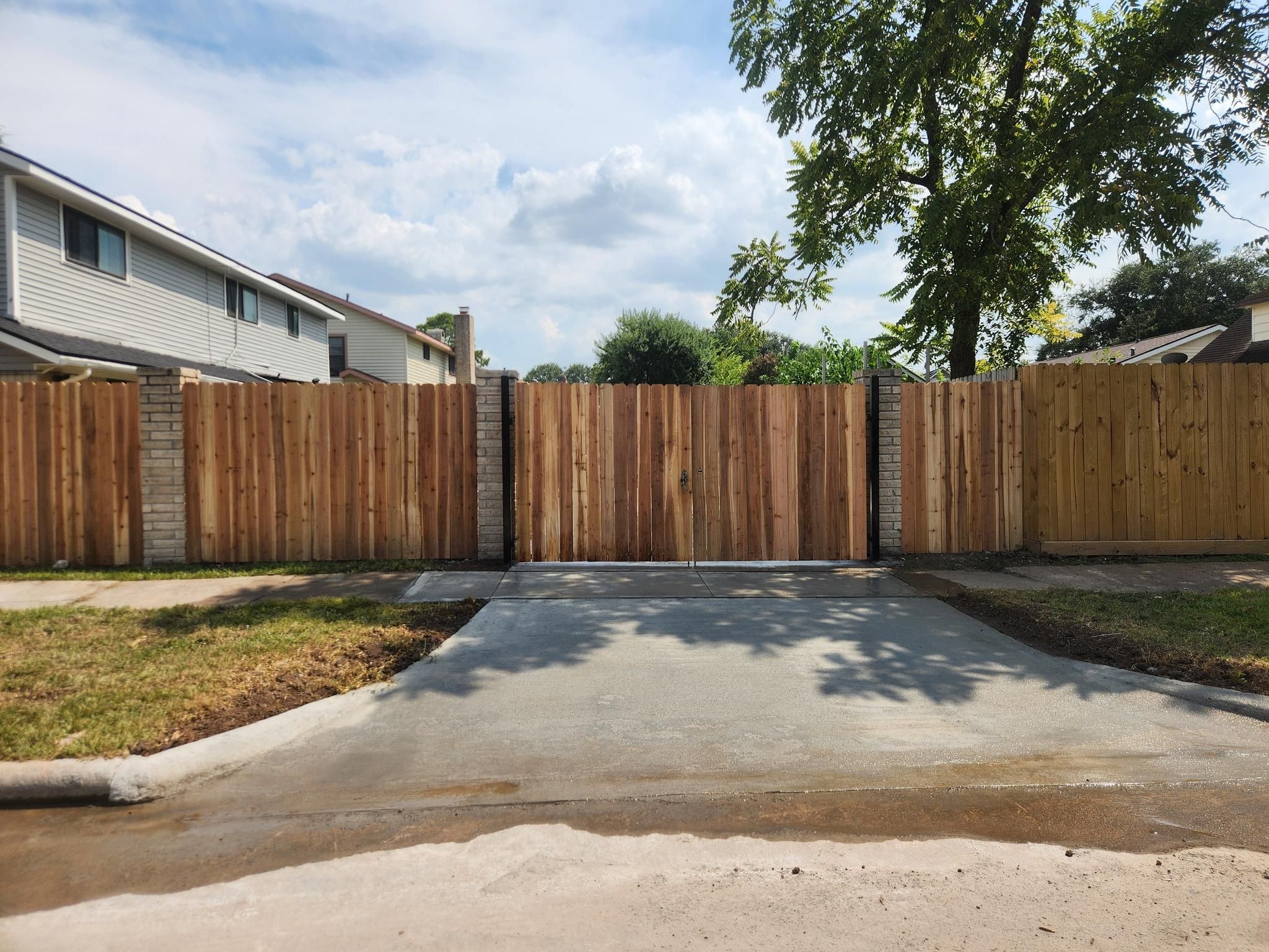  for Right Choice Landscaping LLC in Houston, TX