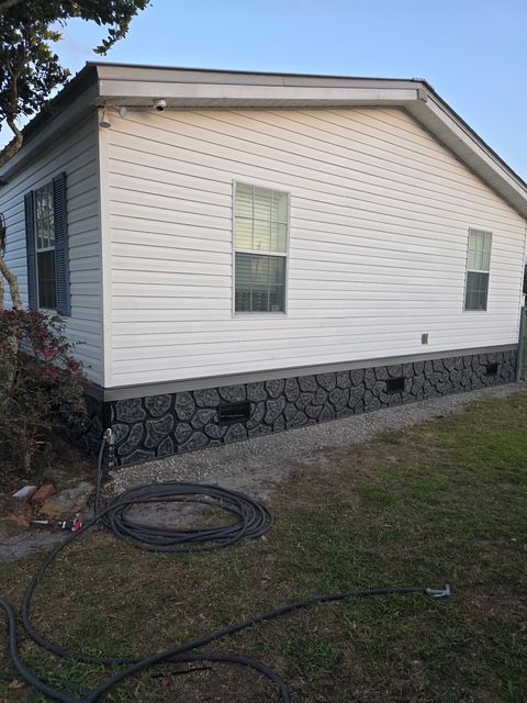  for Byrds Mobile Home Services in Polk County, FL