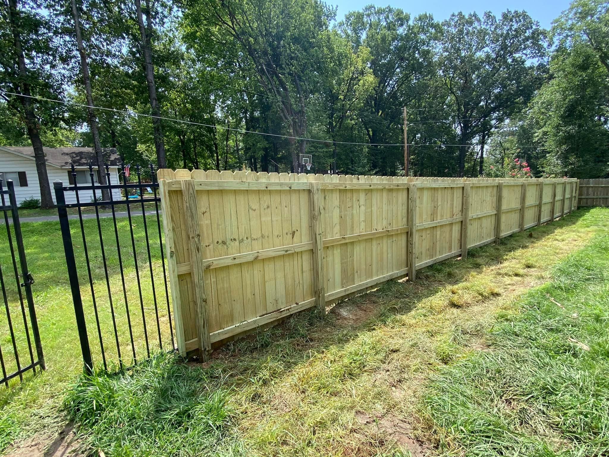  for Manning Fence, LLC in Hernando, MS