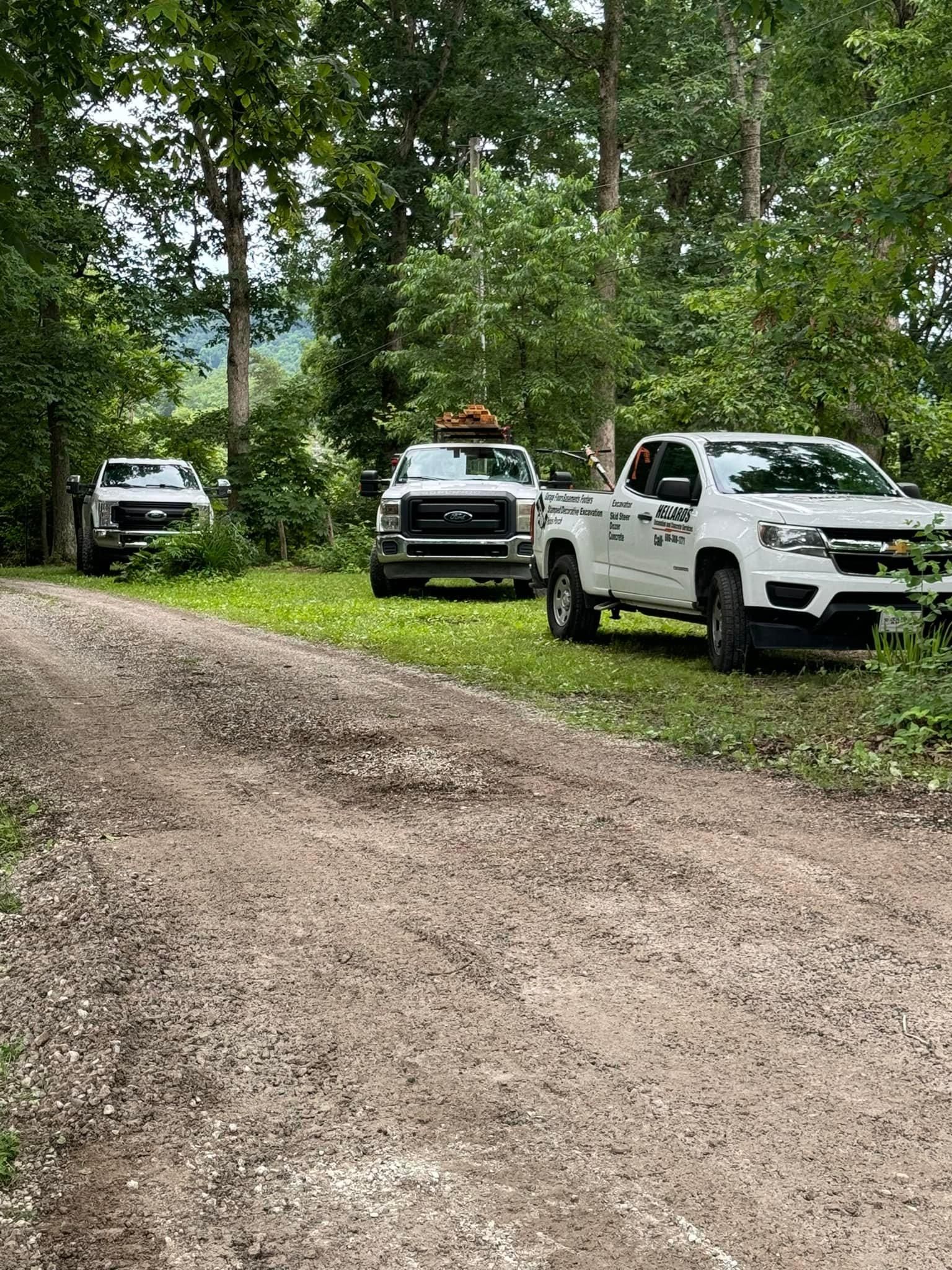 Concrete Driveways for Hellards Excavation and Concrete Services LLC in Mount Vernon, KY