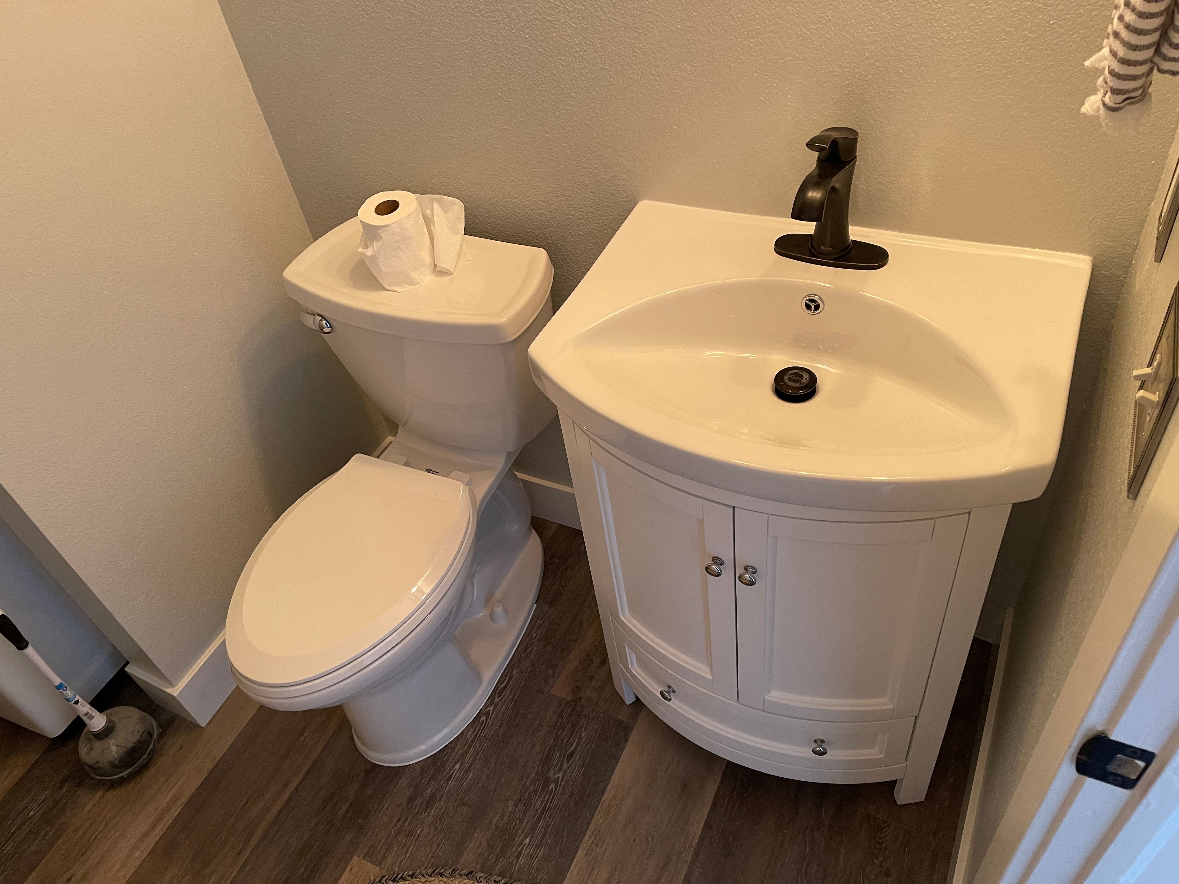 Sinks for Mr. Pipe Dreams LLC in Colorado Springs, CO