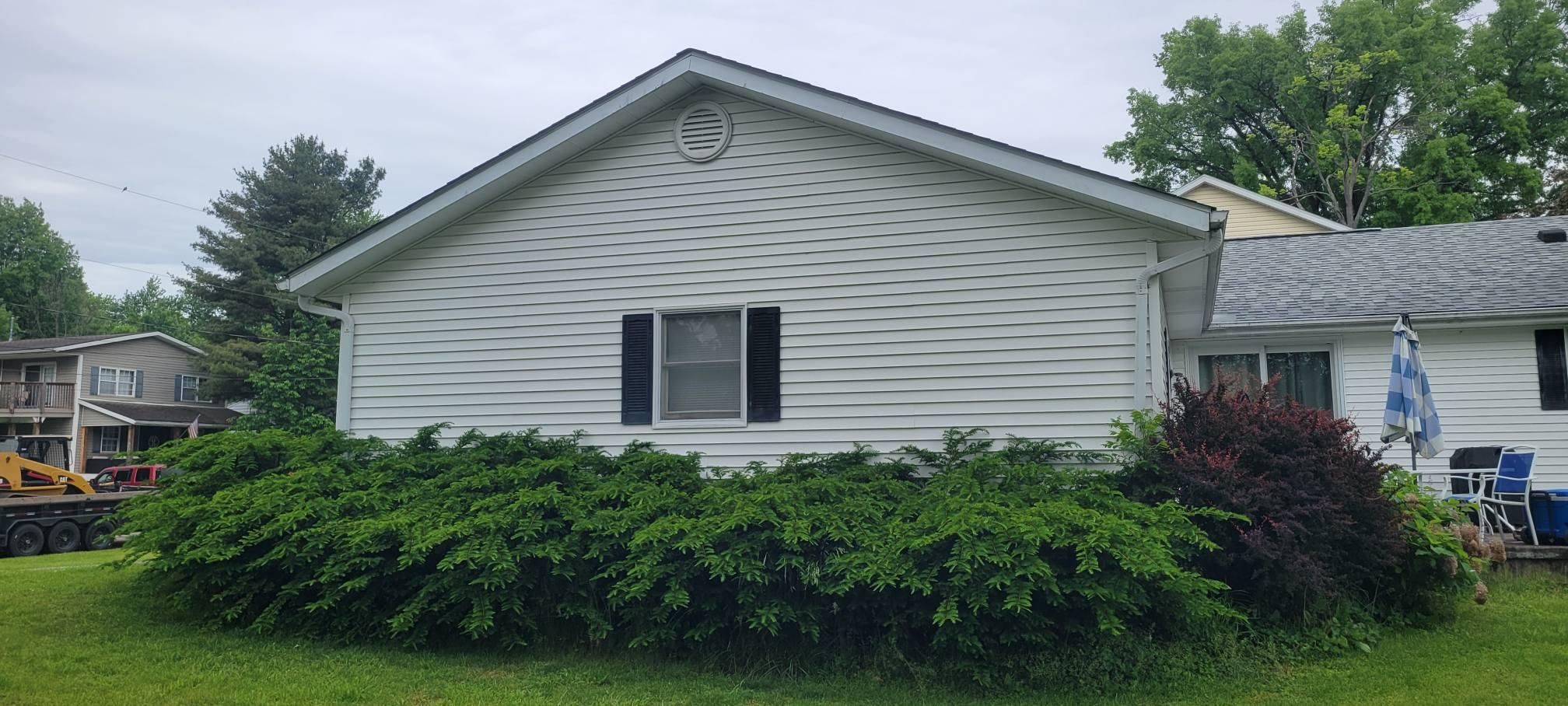  for Admiring Landscapes in Lancaster, OH